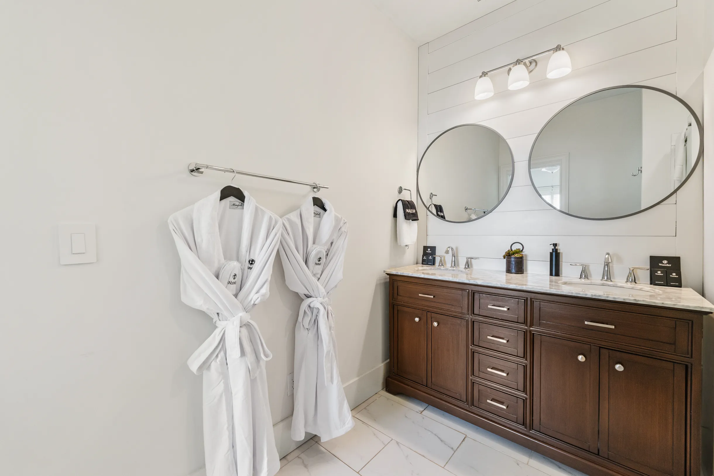 Wander Lake Oconee #80