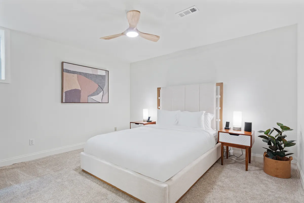 Bedroom 5 image