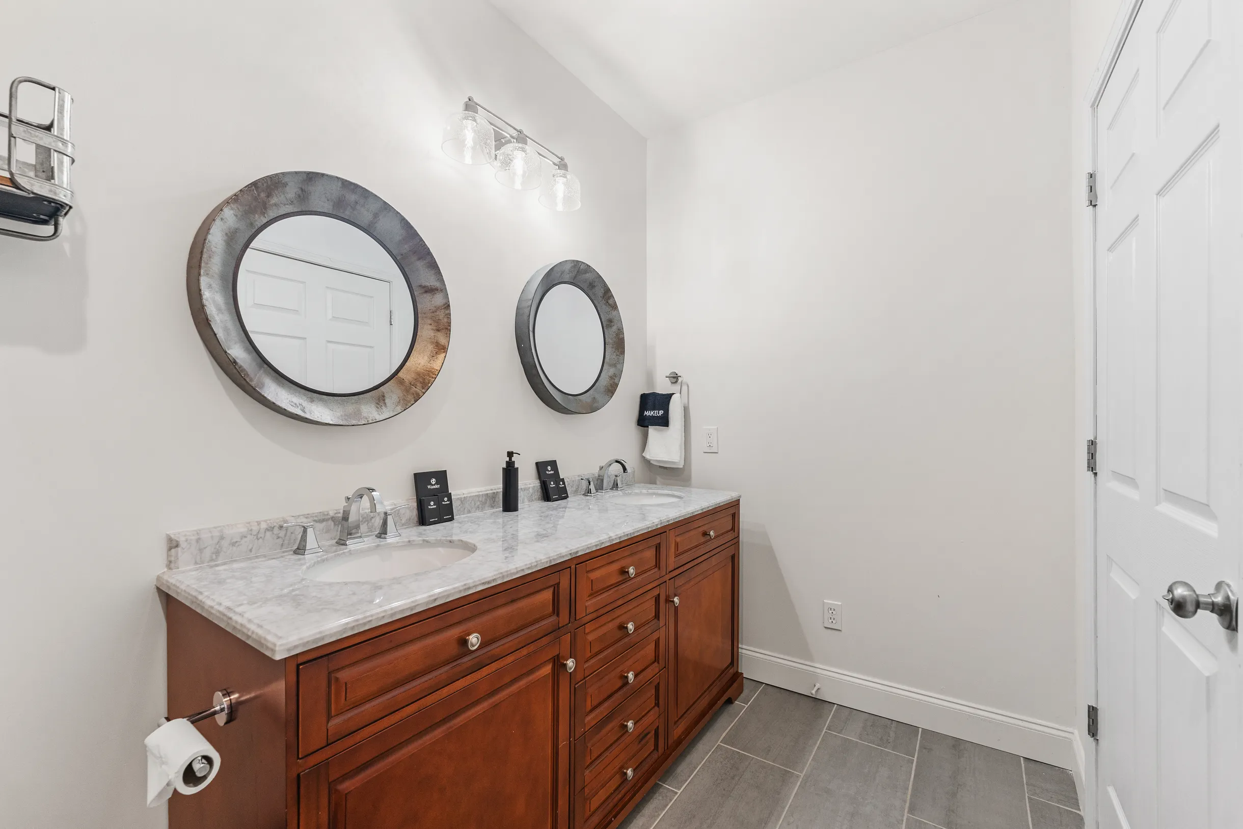 Wander Lake Oconee #84