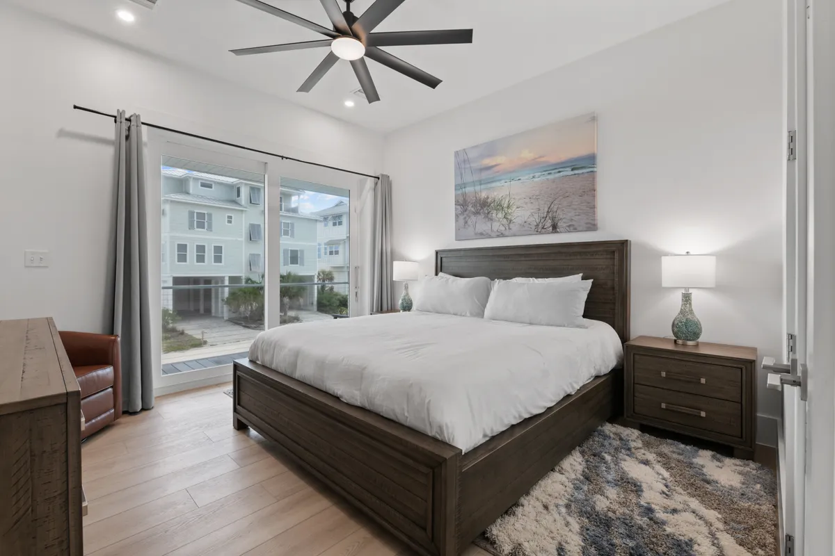 Bedroom 6 image