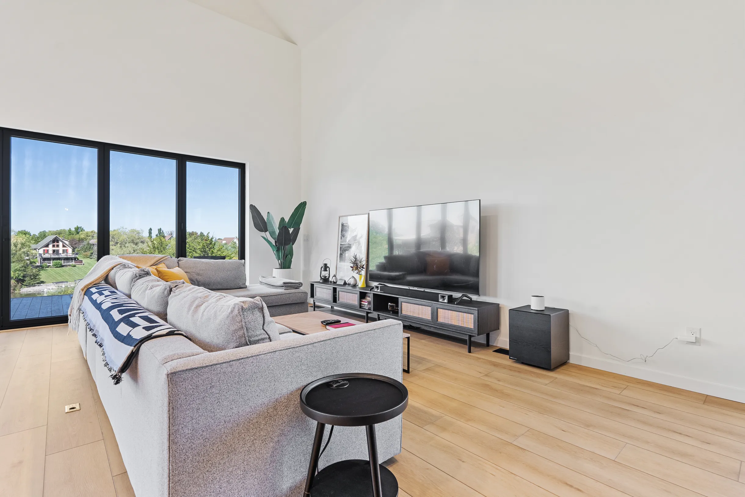 Wander Sleepy Hollow Lake #23