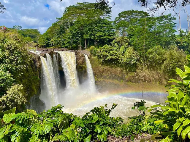 Wander Kona Bay: Activities Guide