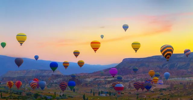 Compass Balloons