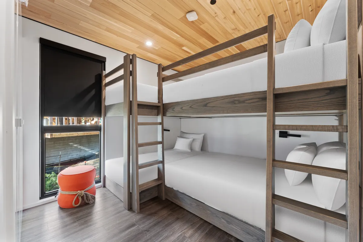Bedroom 3 image