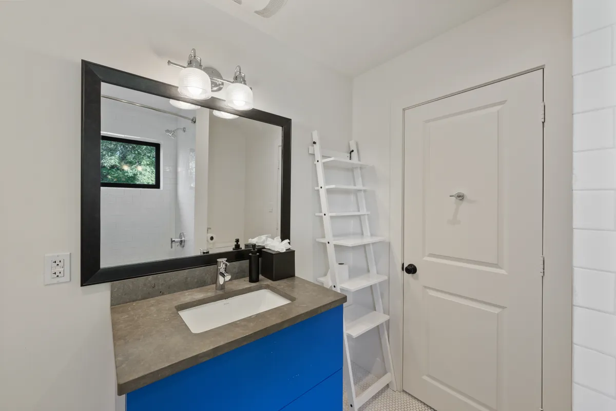 Wander Austin Downtown