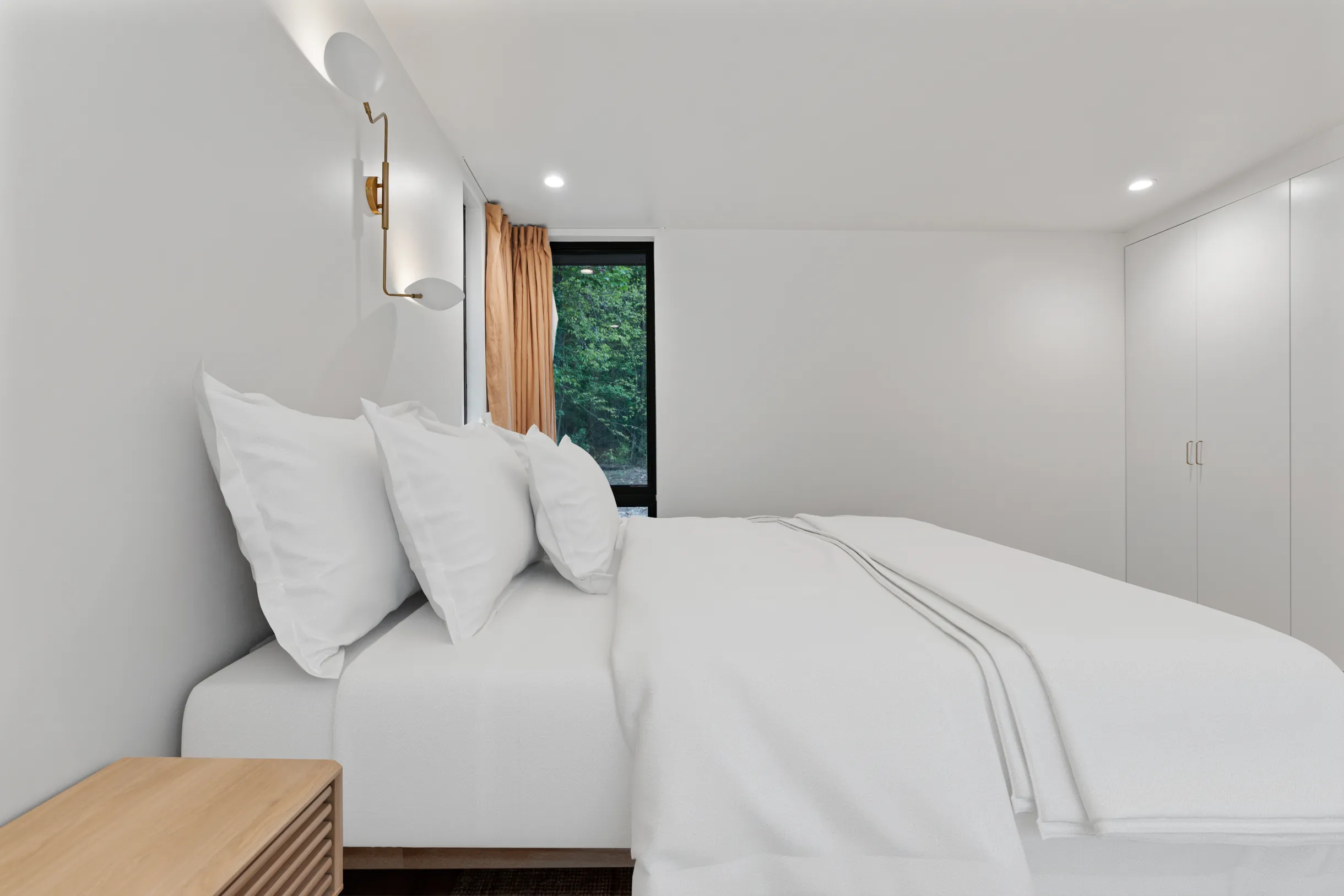 Designer's Glass Waterfront Lakehouse #42