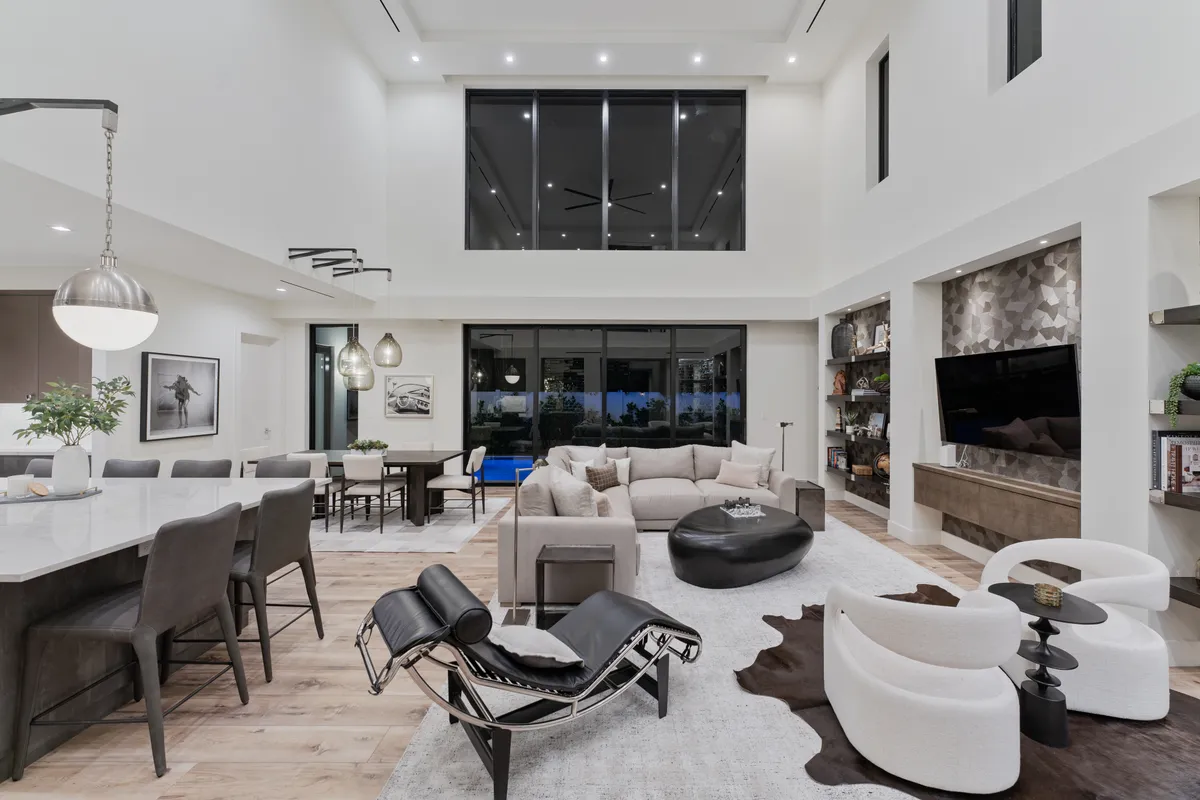 Wander West Palm Beach