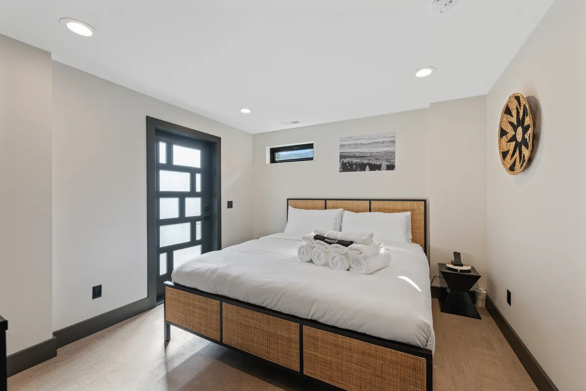 Bedroom 4 image