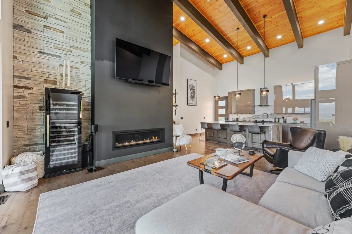 Wander Flathead Lake