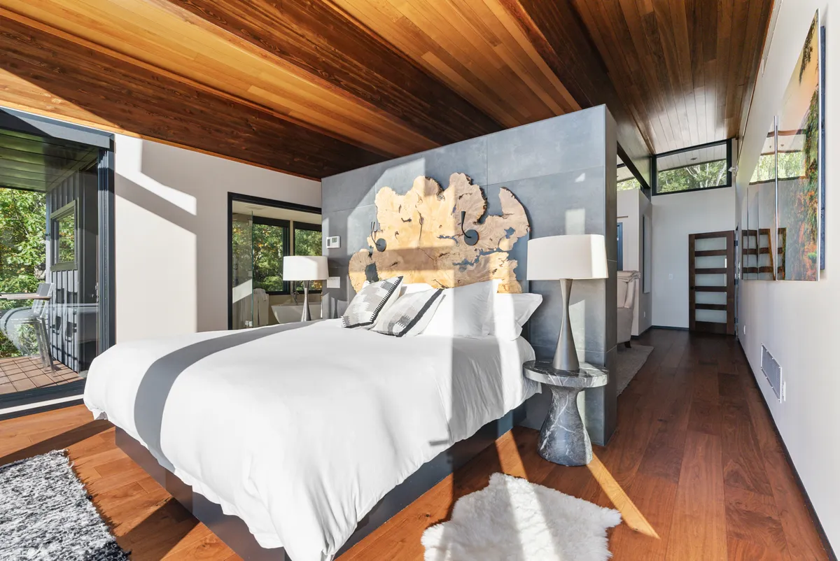 Bedroom 1 image
