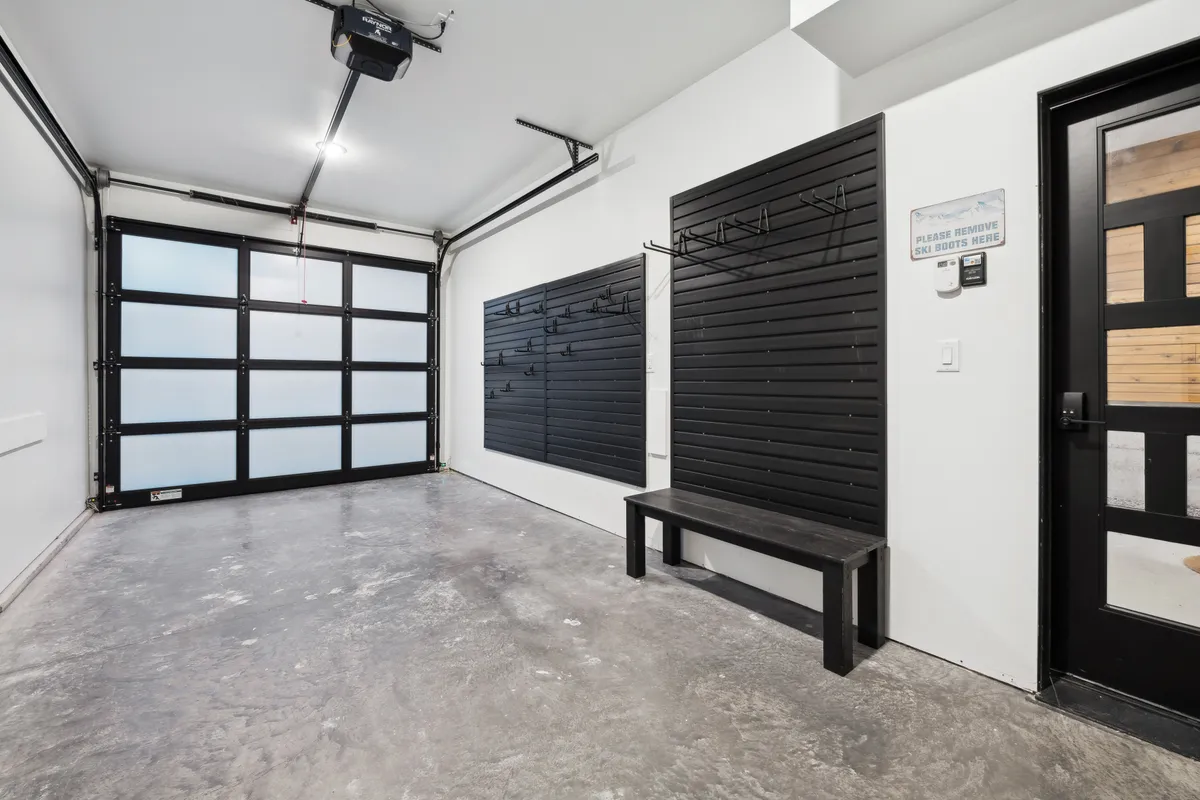 Wander Whitefish Slopes