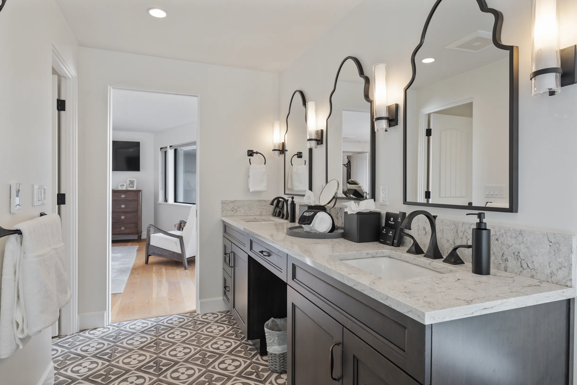 Wander West Seattle #85