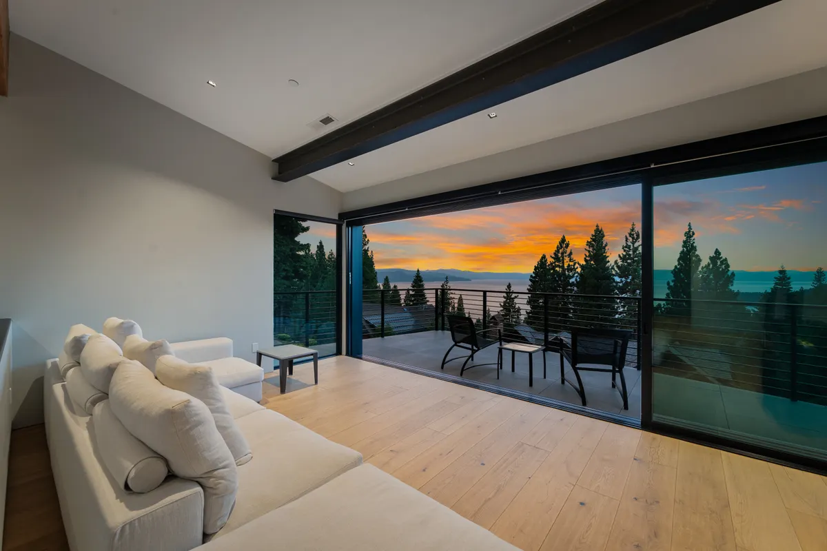 Wander Incline Village