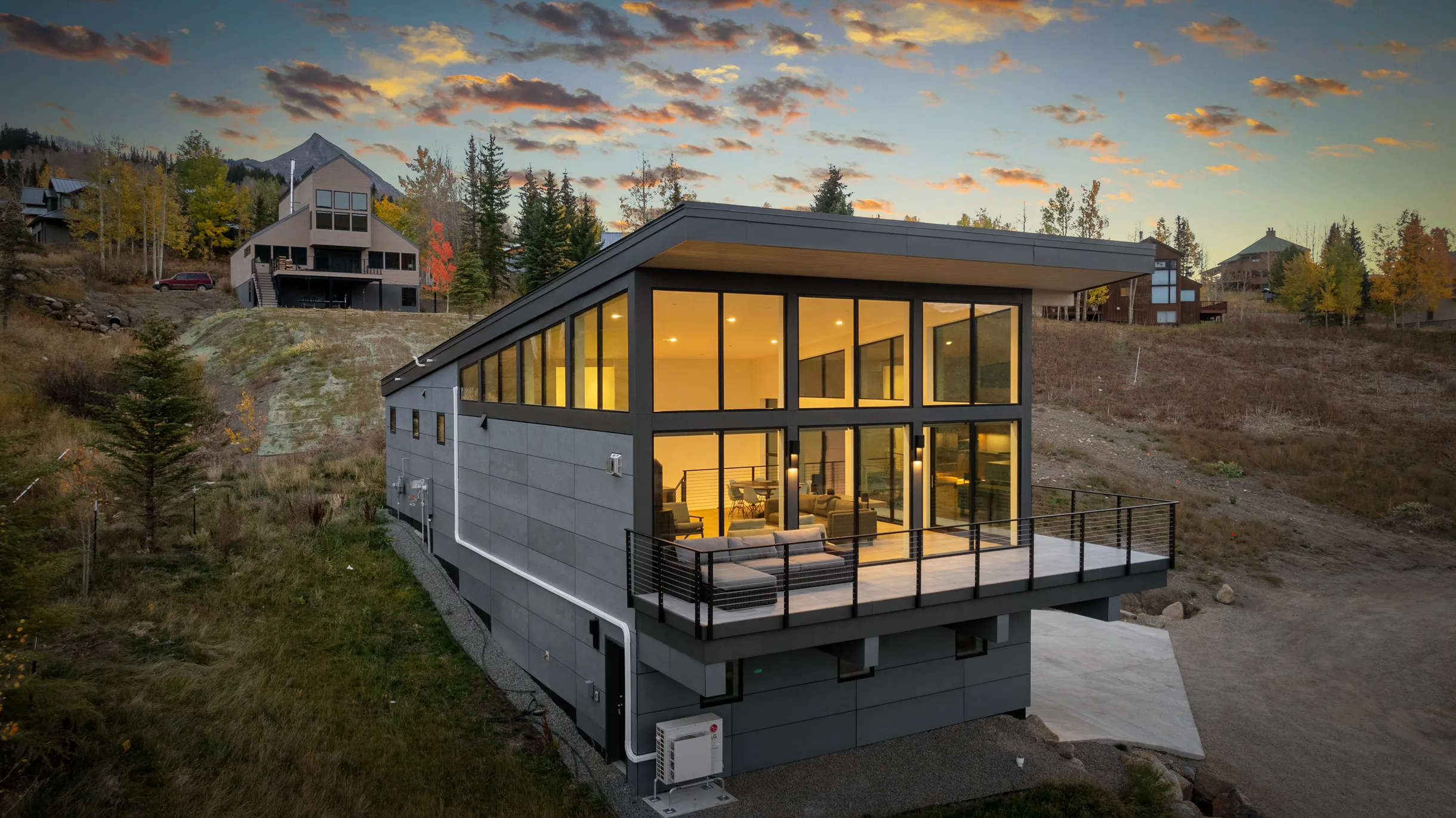 Wander Crested Peaks #5