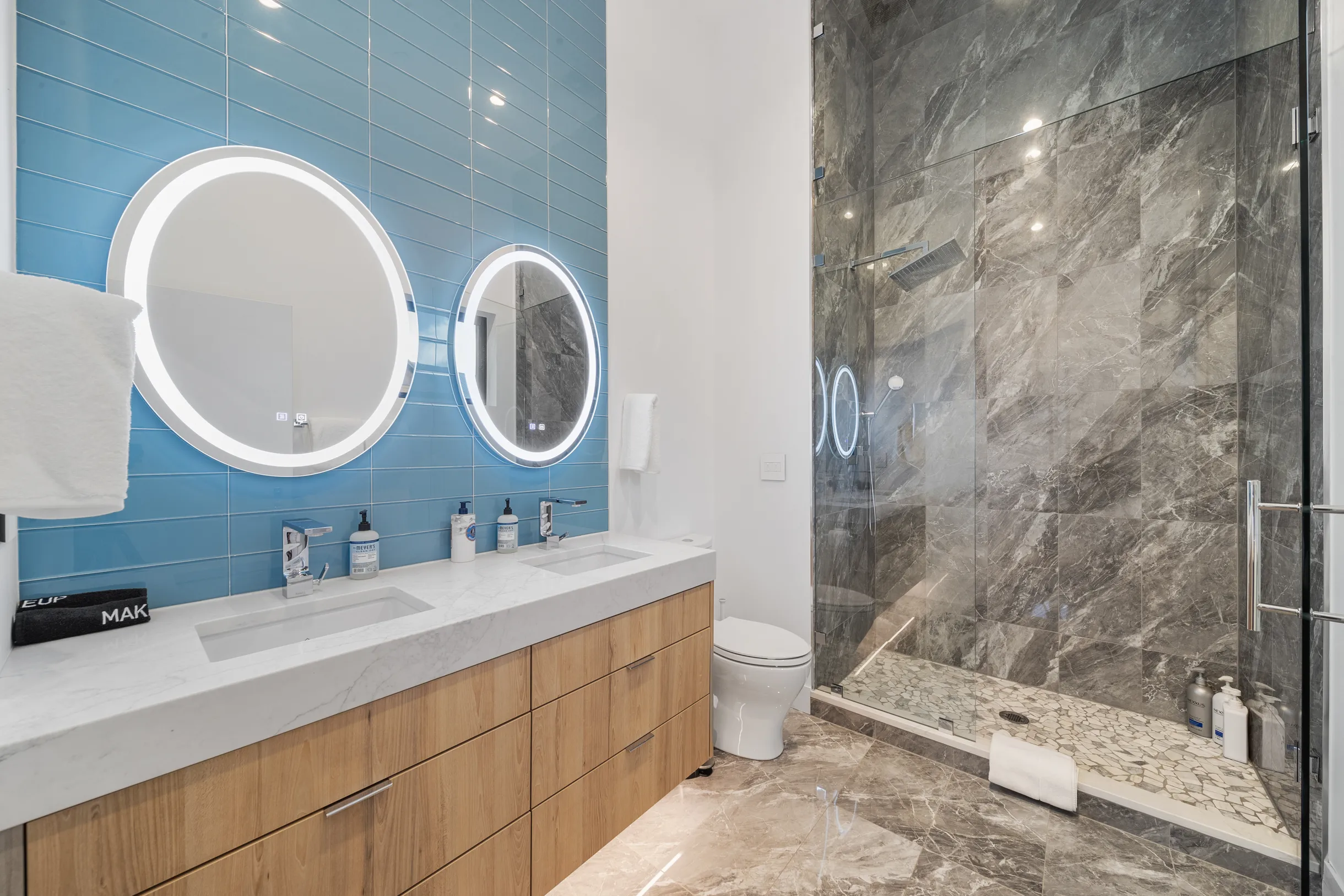 Wander Crested Peaks #27