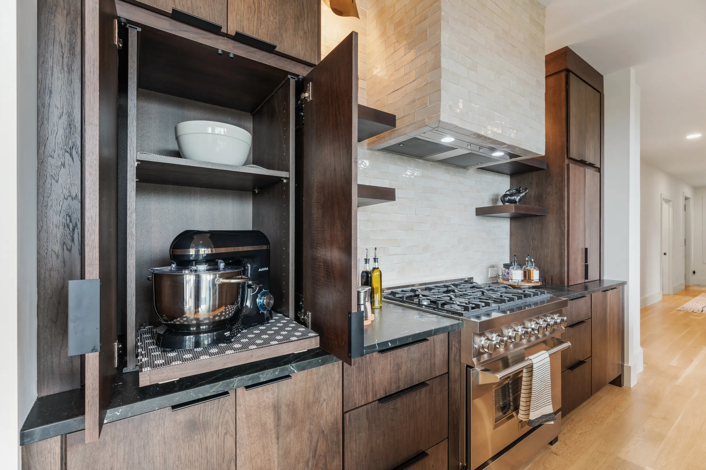 Wander Cedar Mountain #72