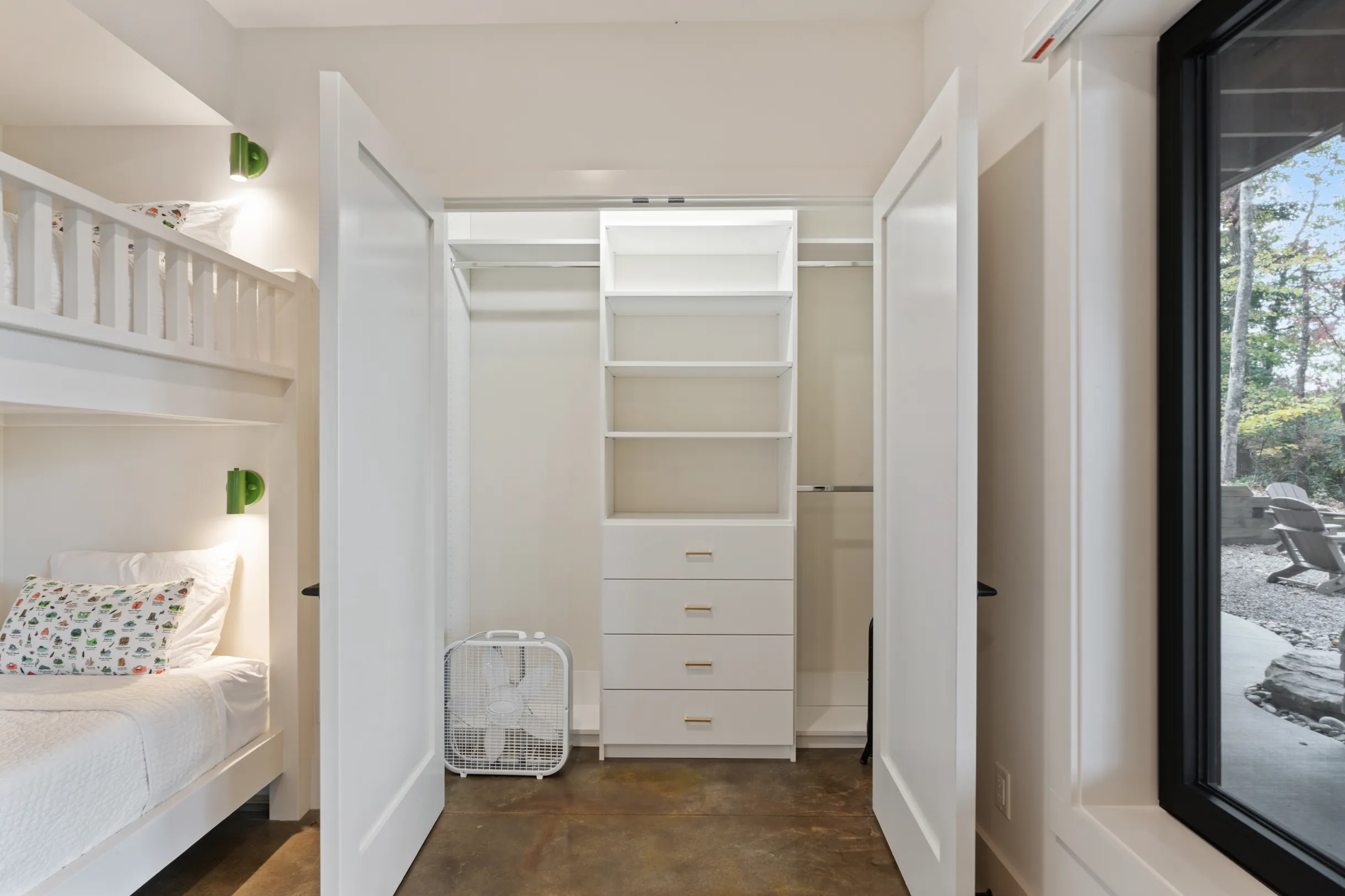 Wander Cedar Mountain #69