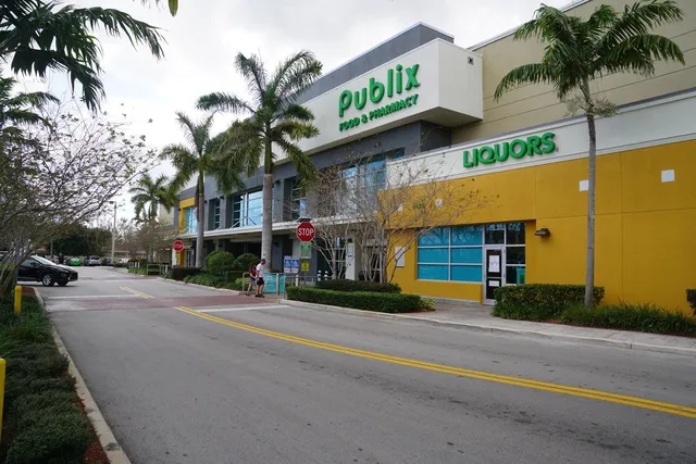 Publix Super Market