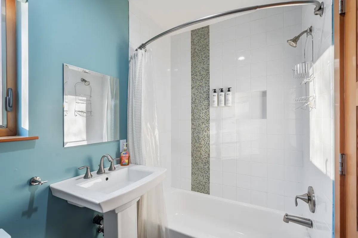 Wander Alaska Slopes