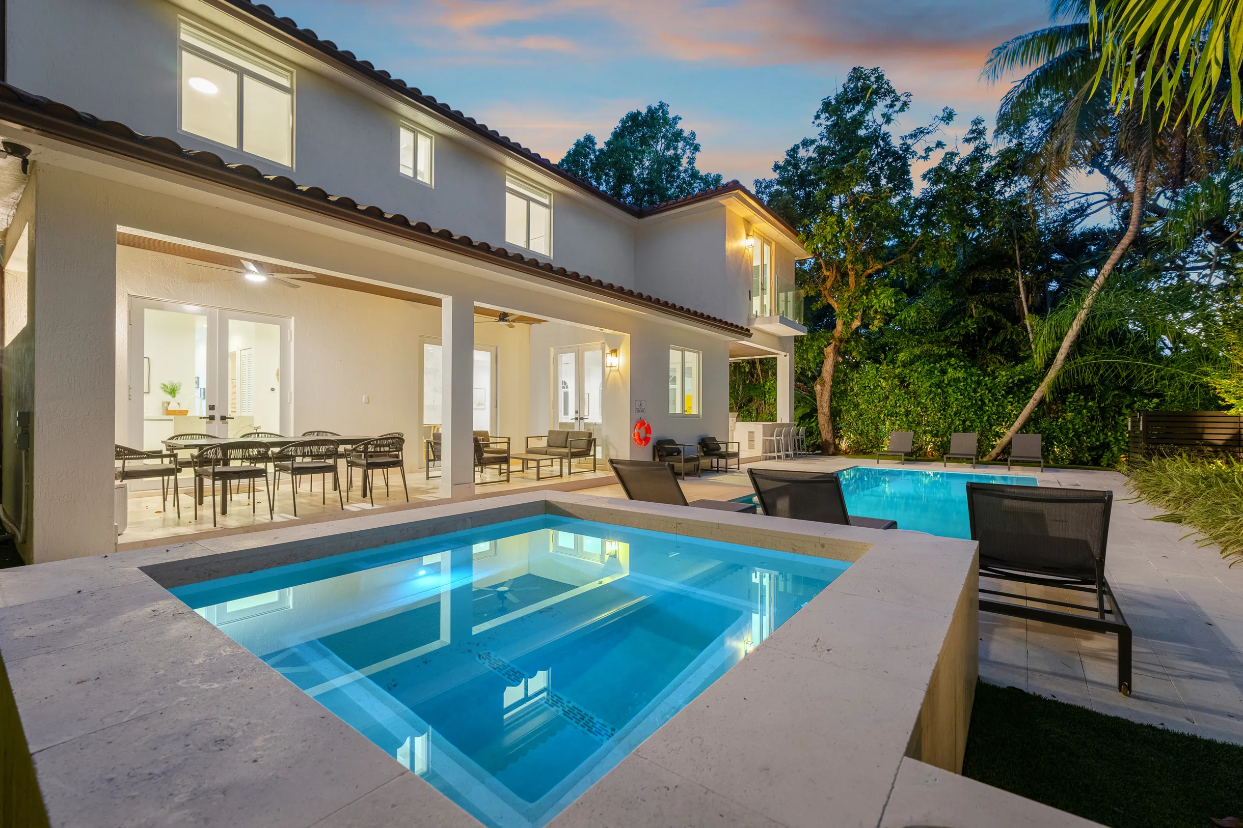 Wander Coral Gables Palms #4