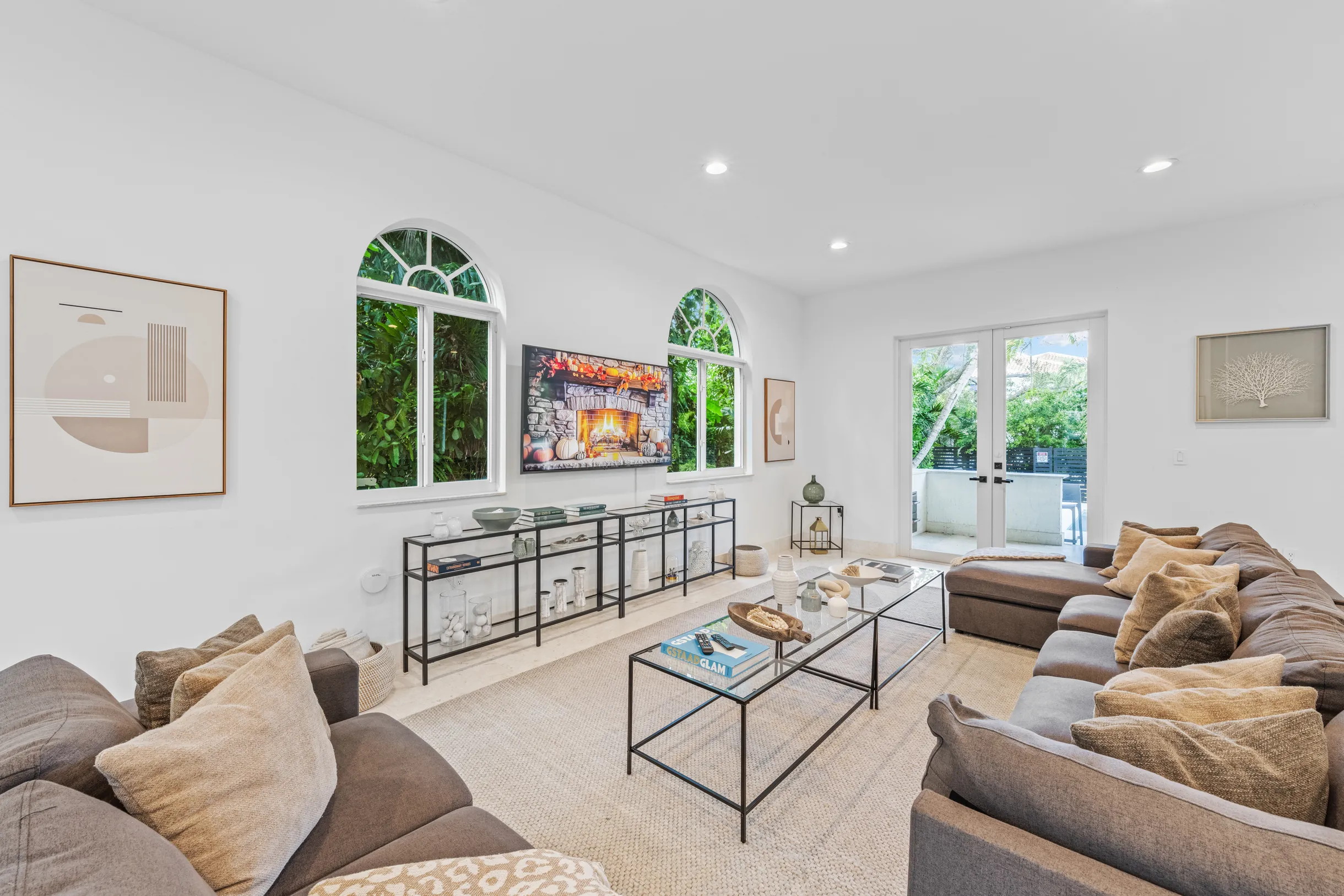 Wander Coral Gables Palms #74