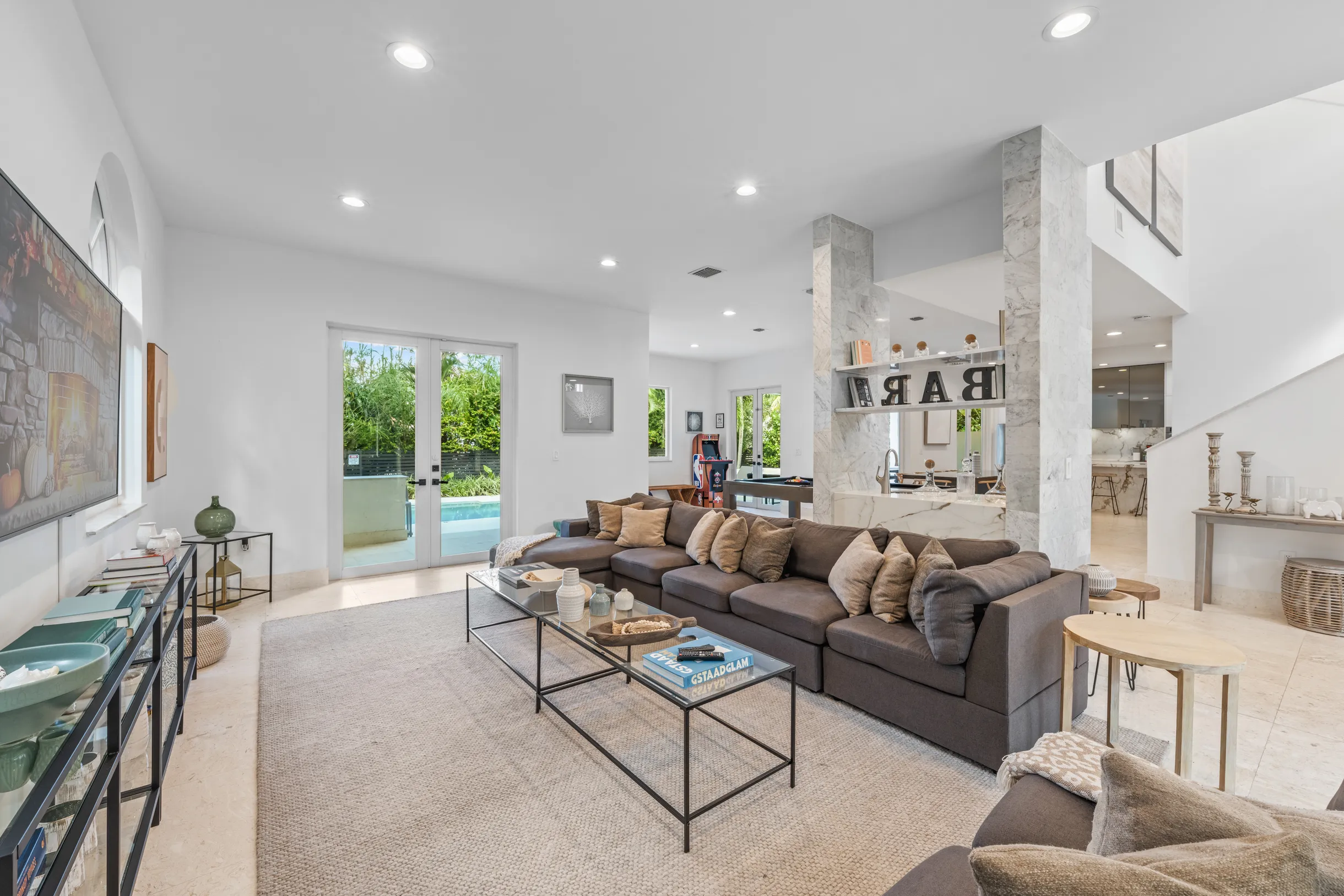 Wander Coral Gables Palms #8