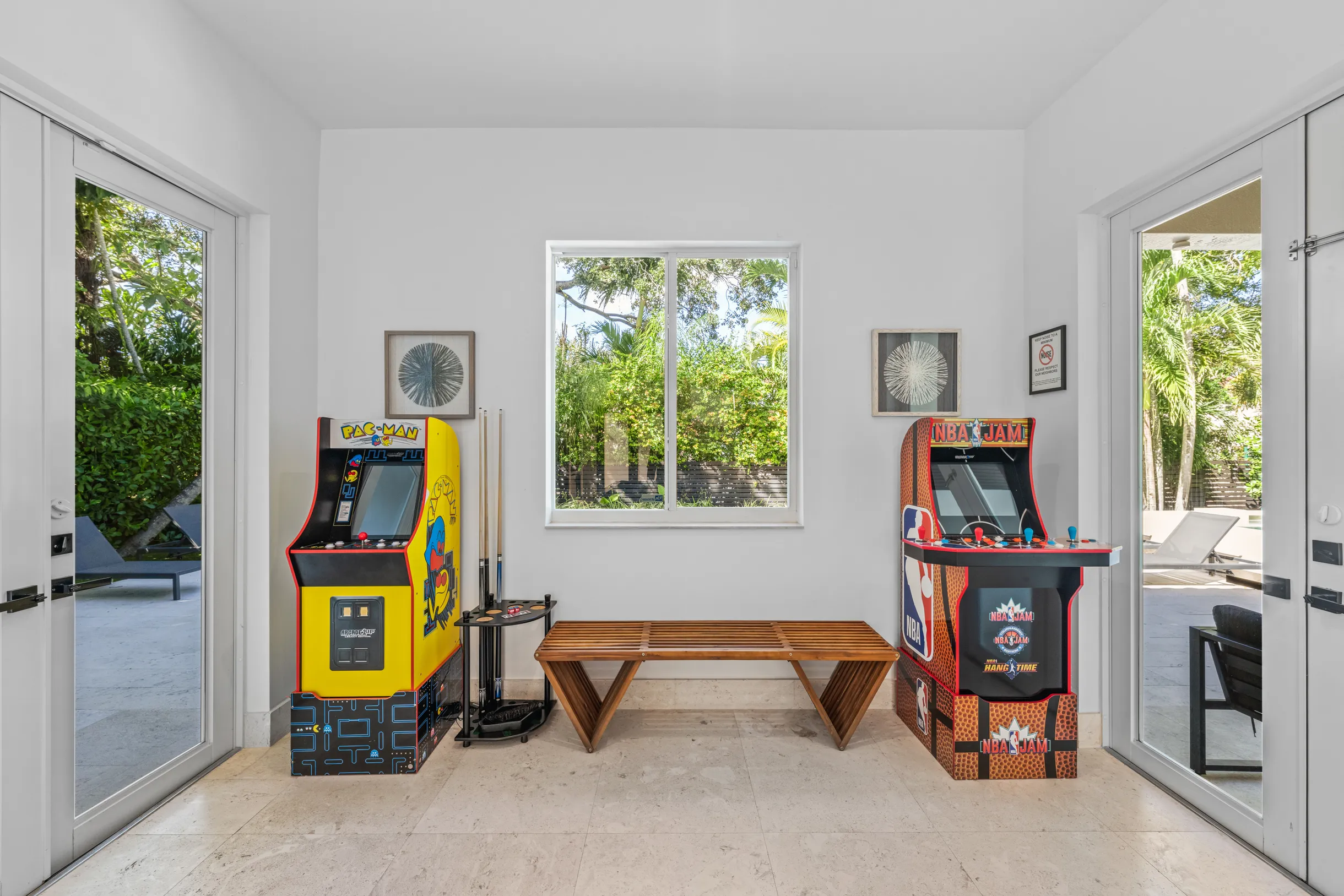 Wander Coral Gables Palms #75