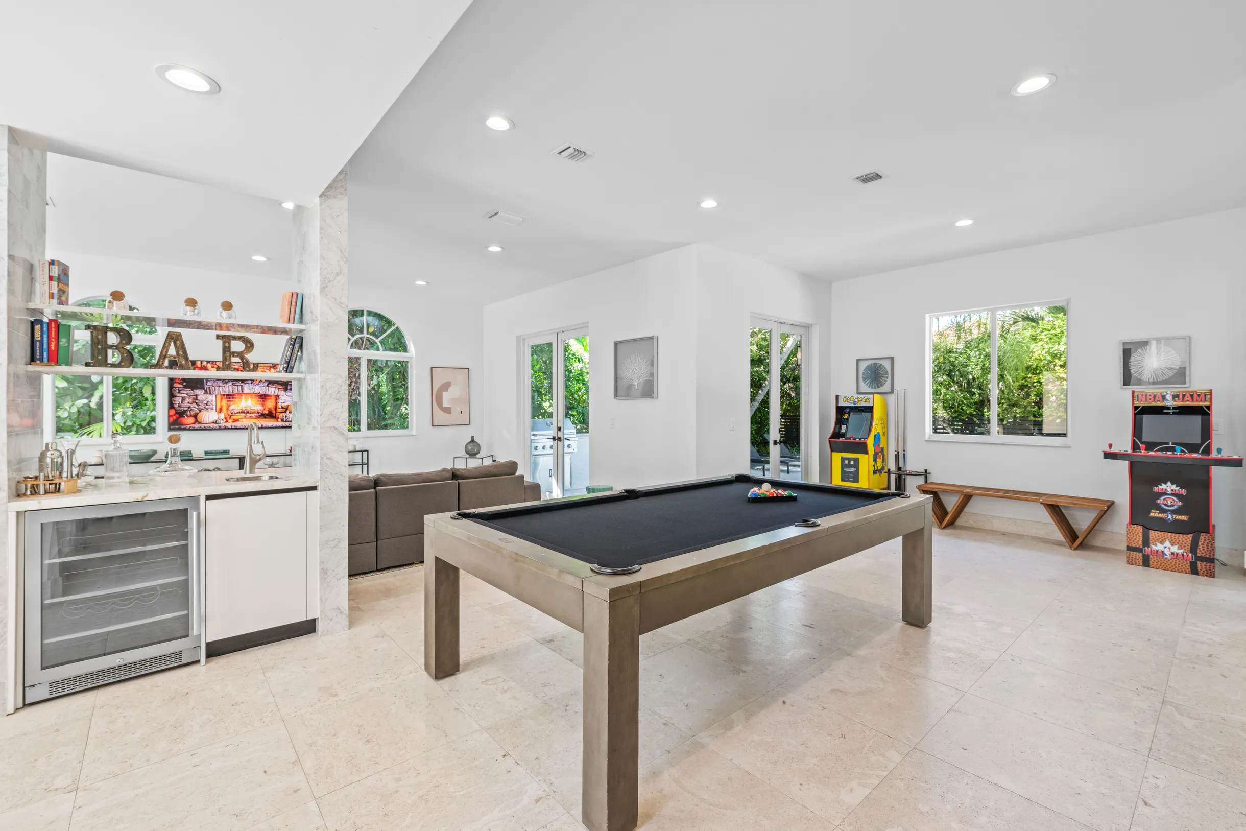 Wander Coral Gables Palms #9