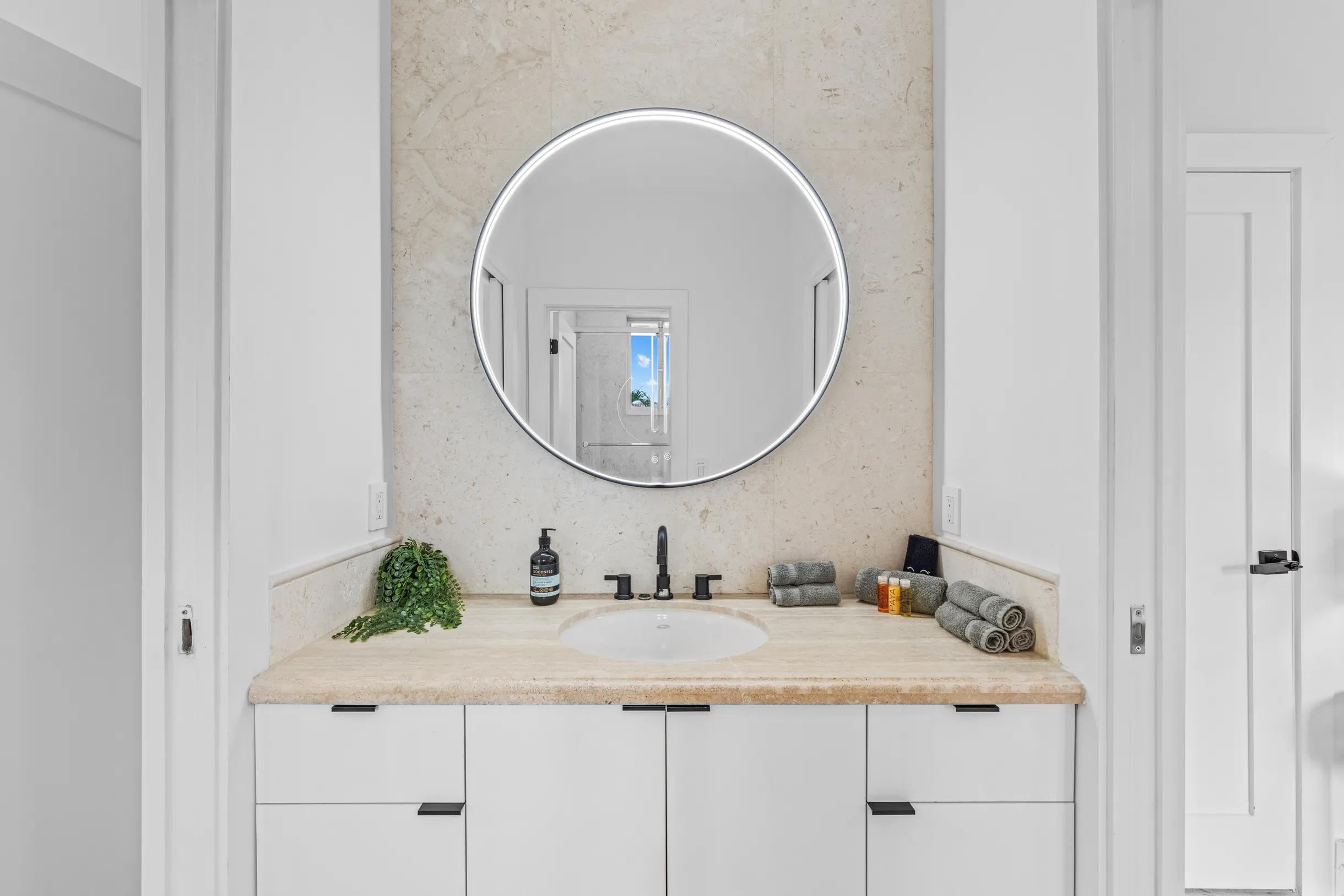 Wander Coral Gables Palms #33