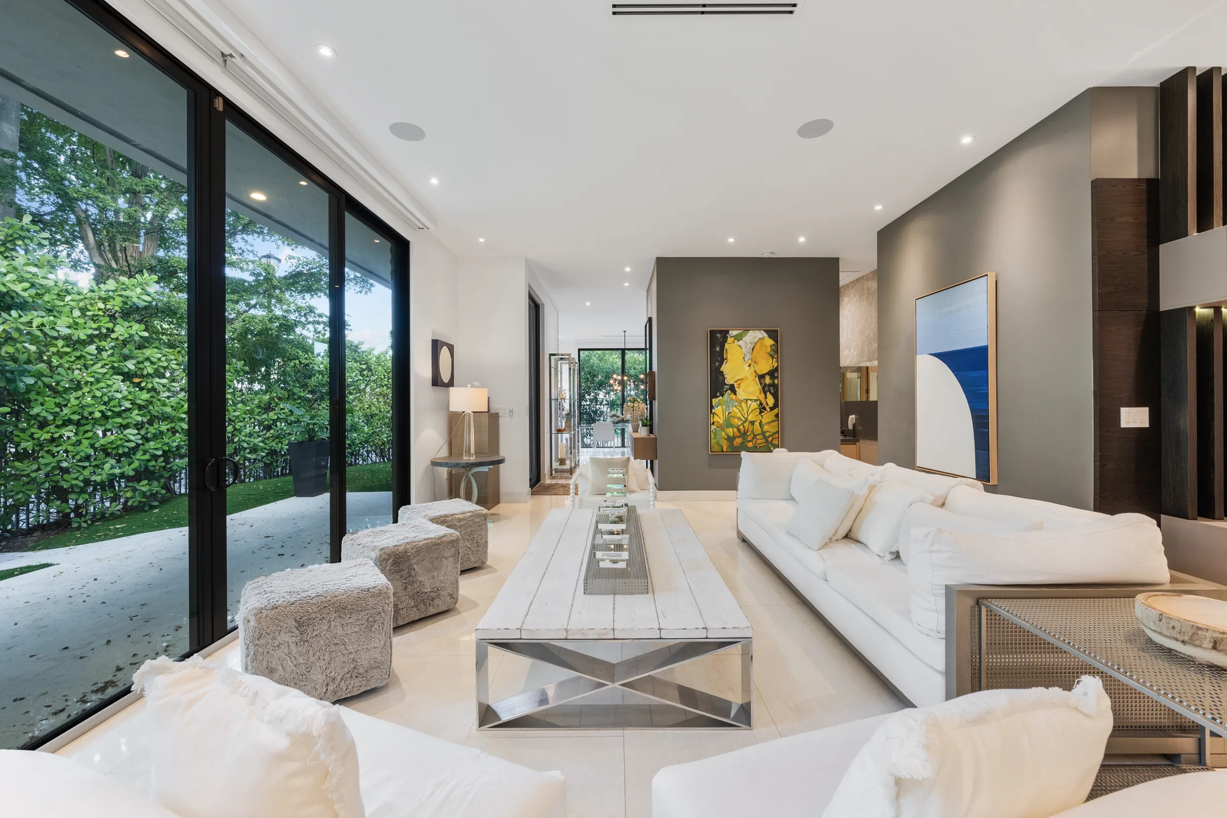 Wander District Palms #33