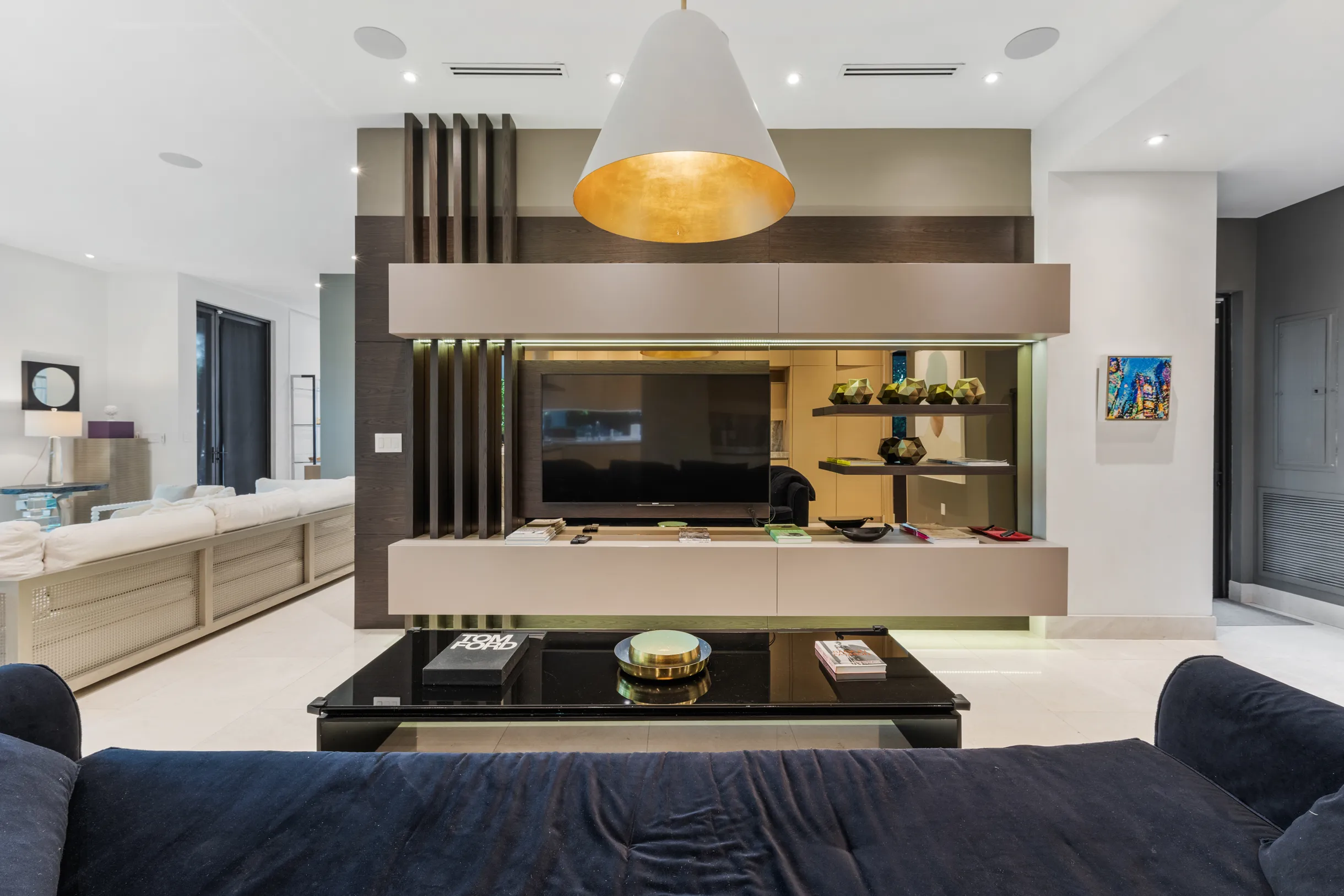 Wander District Palms #63