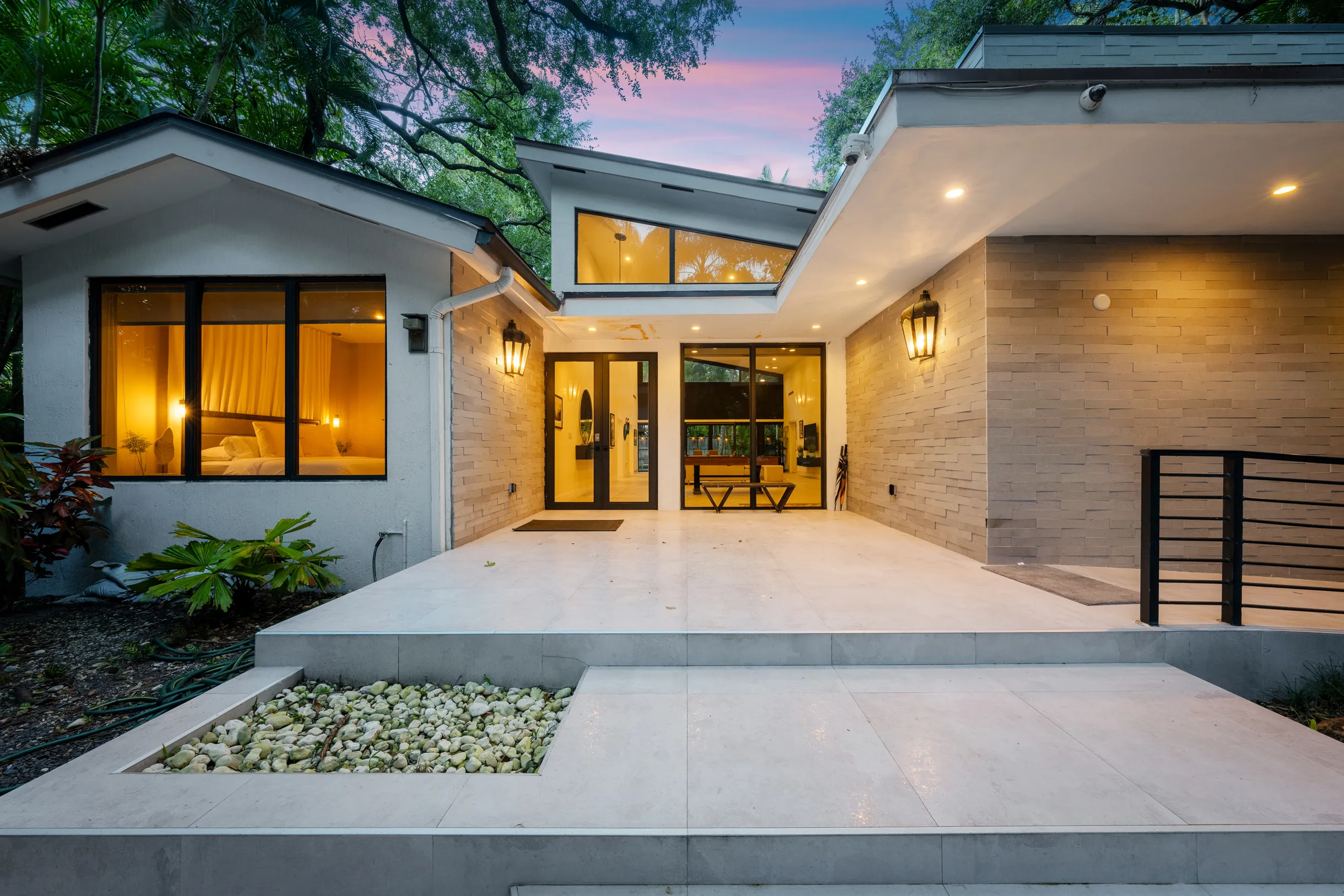 Wander Grove Banyan #37