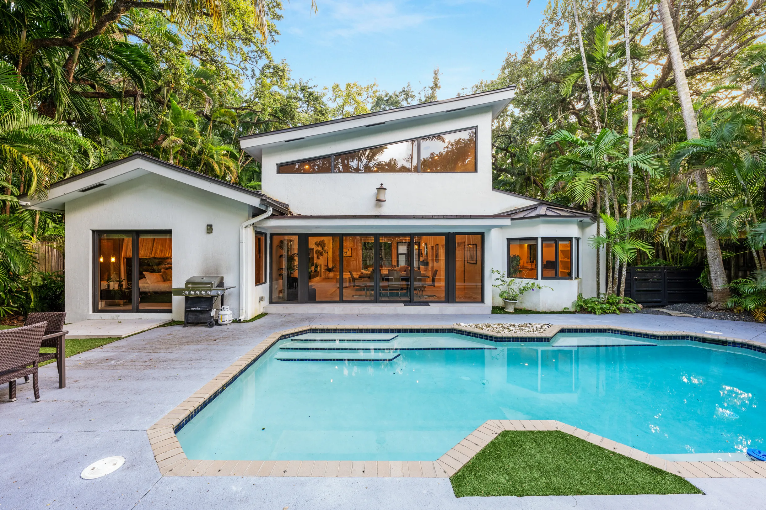 Wander Grove Banyan #86