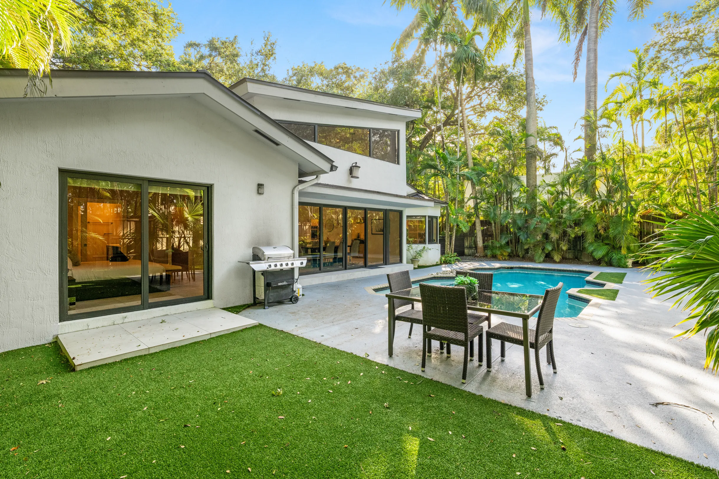 Wander Grove Banyan #92