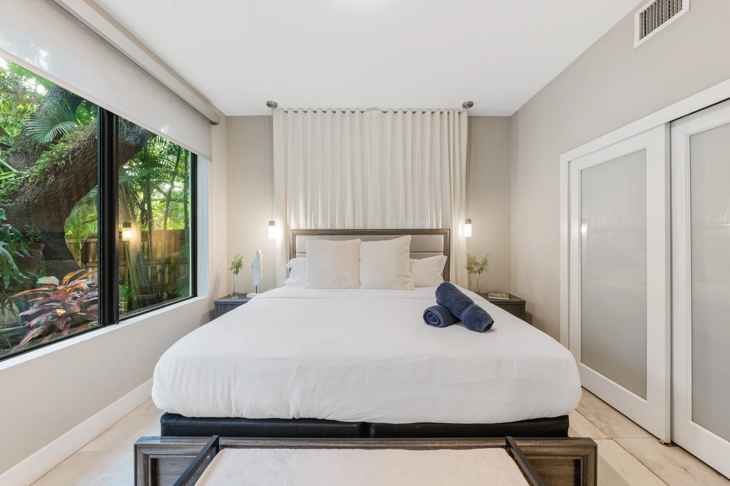 Wander Grove Banyan #40