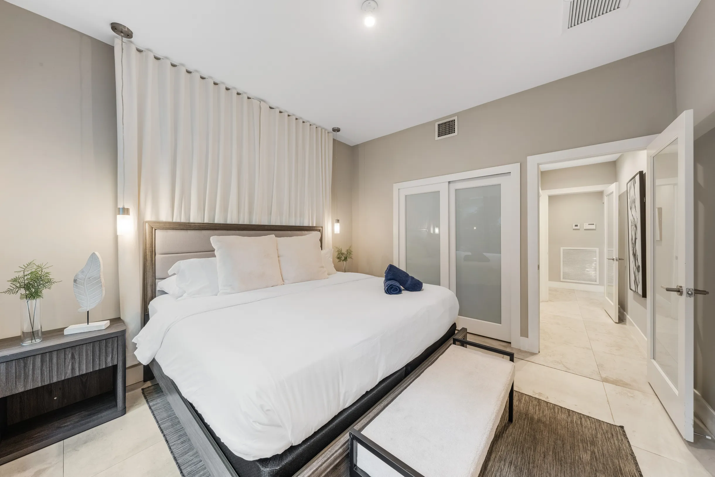 Wander Grove Banyan #25