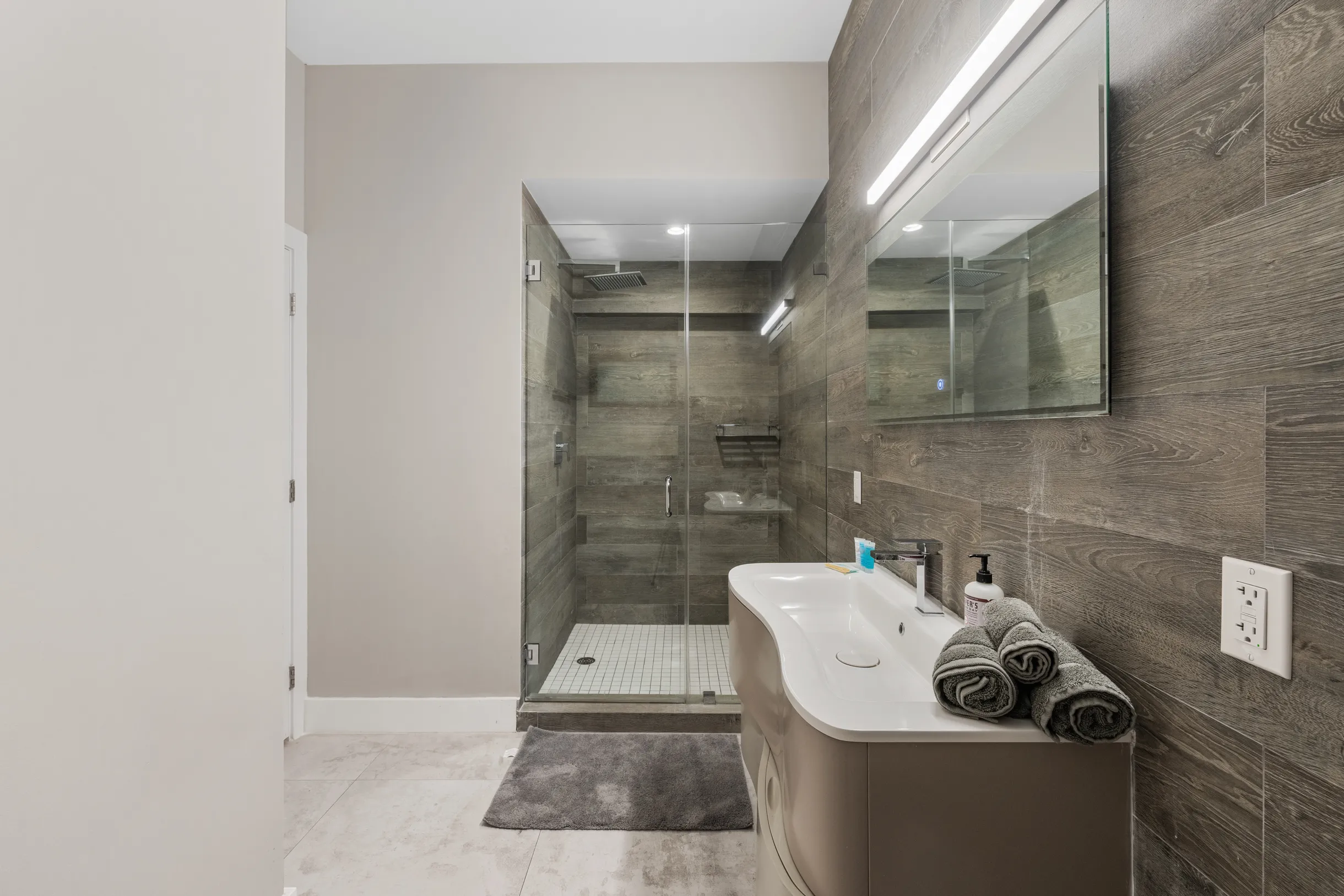 Wander Grove Banyan #16