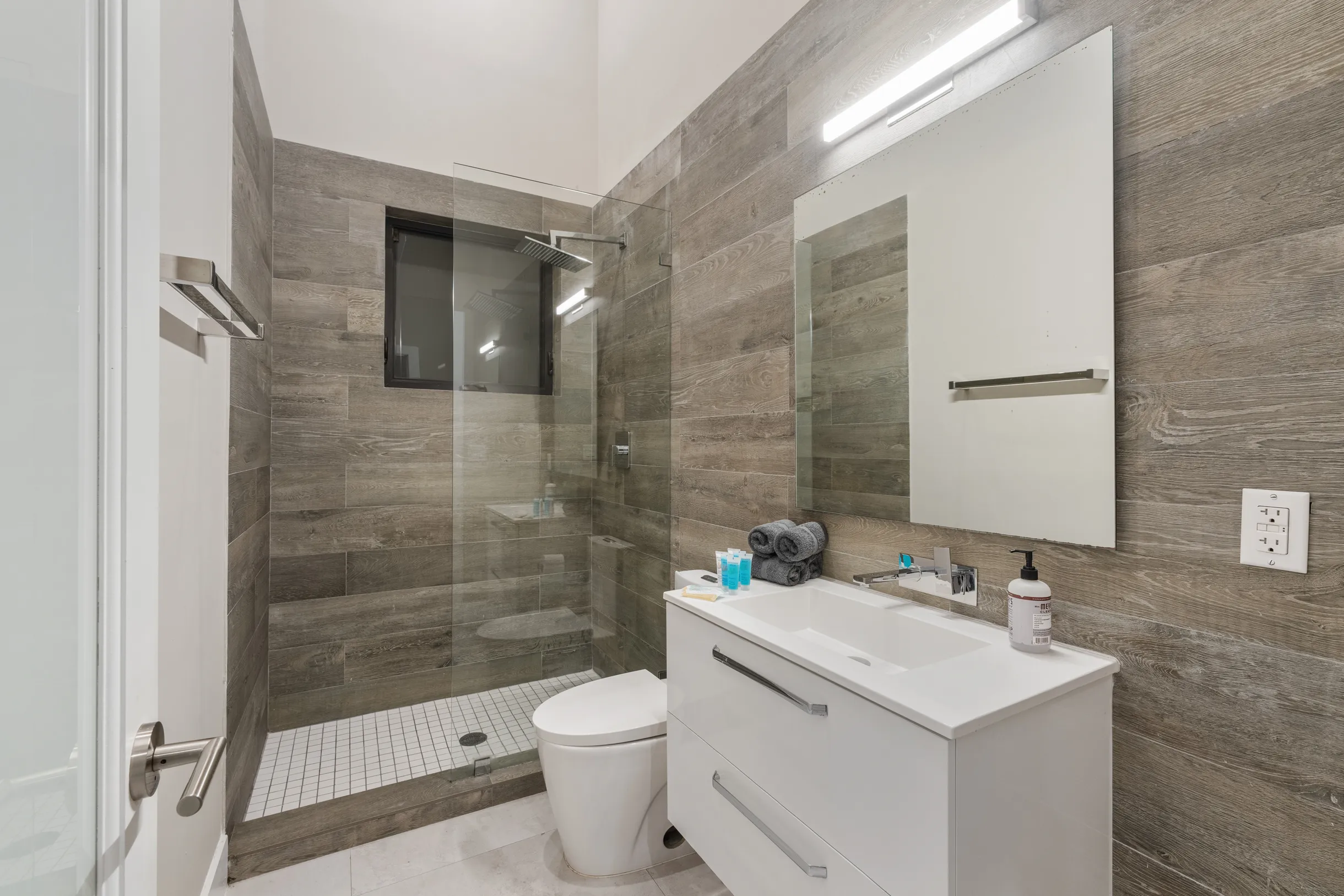 Wander Grove Banyan #33