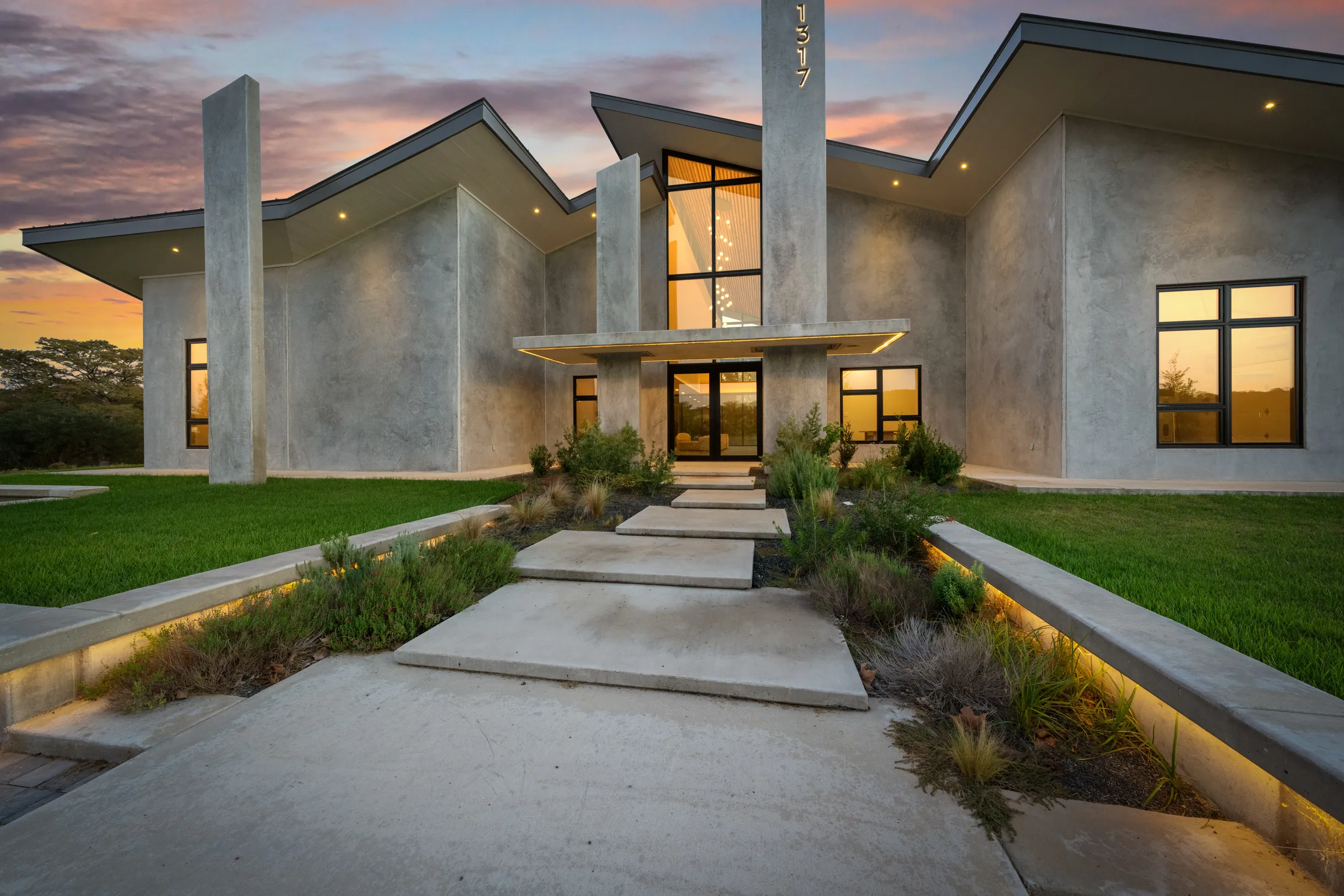 Wander Hunt River #82