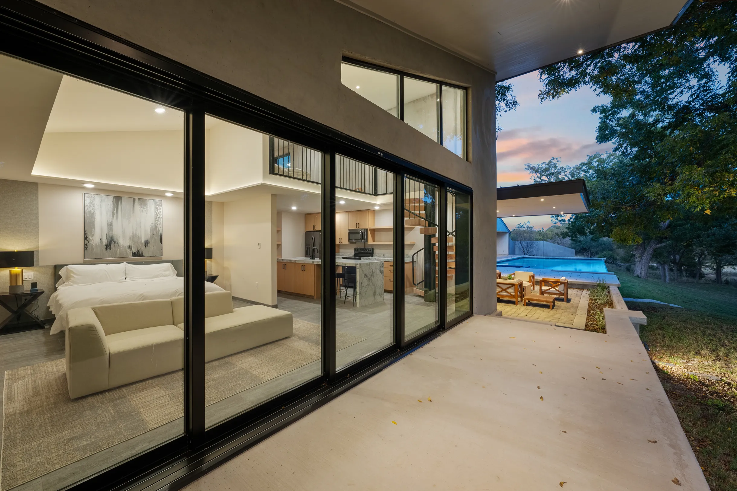 Wander Hunt River #94