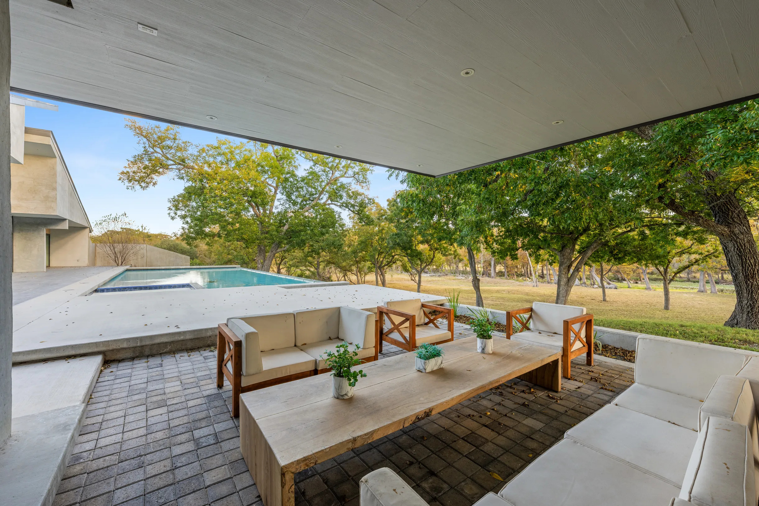 Wander Hunt River #120