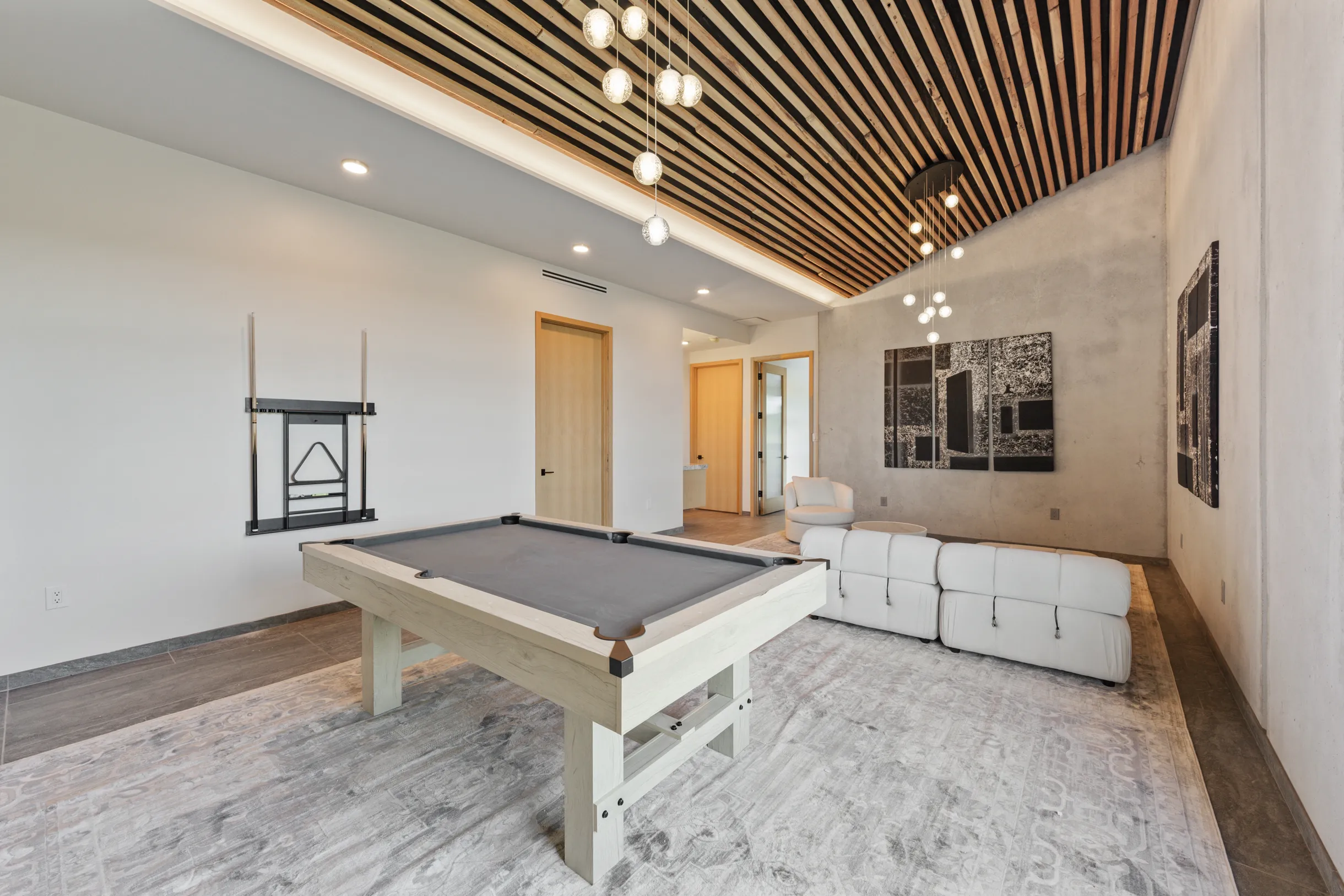 Wander Hunt River #53