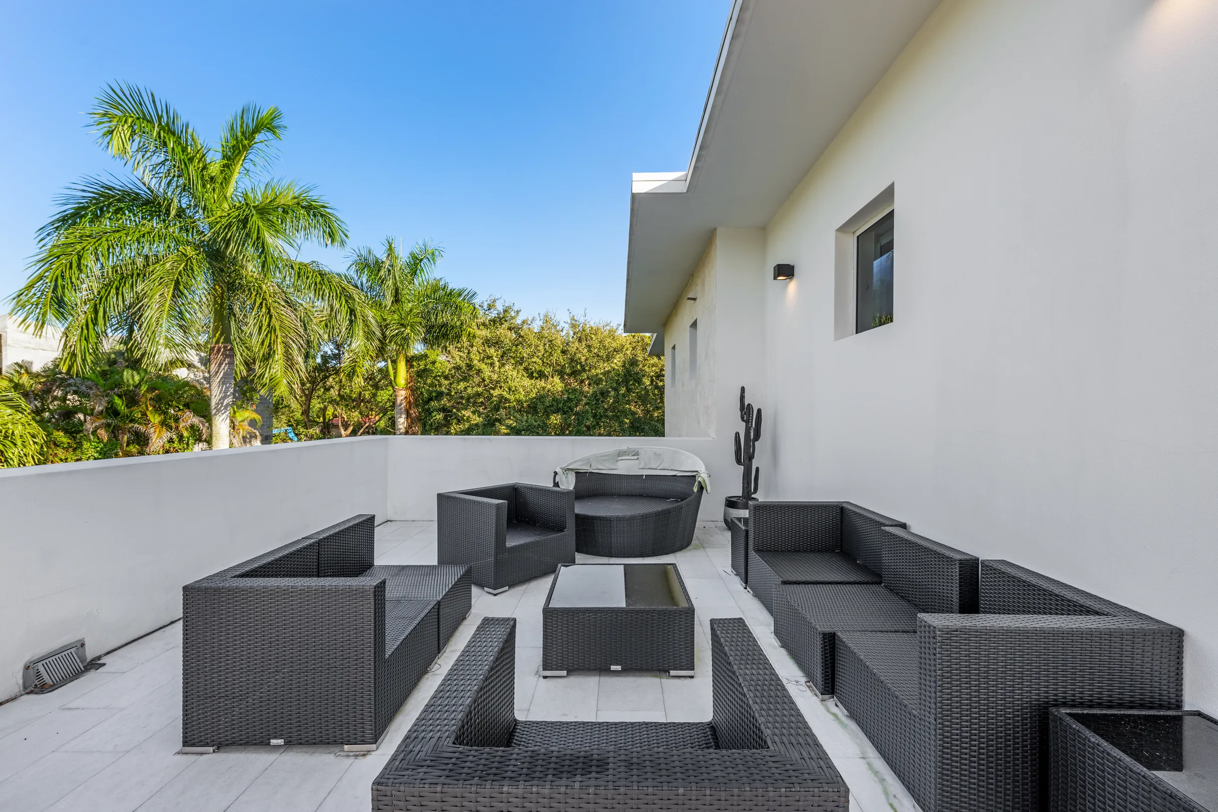 Wander Pinecrest Palms #12