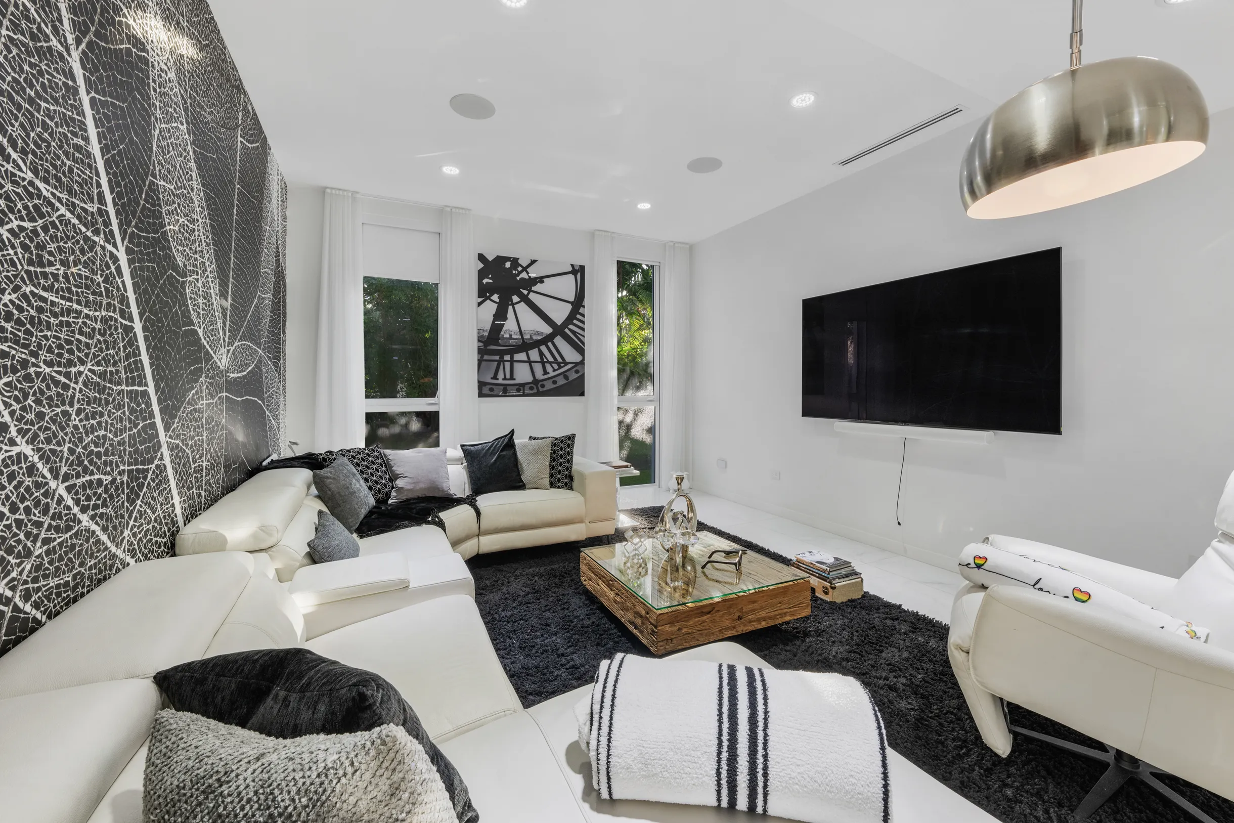 Wander Pinecrest Palms #14