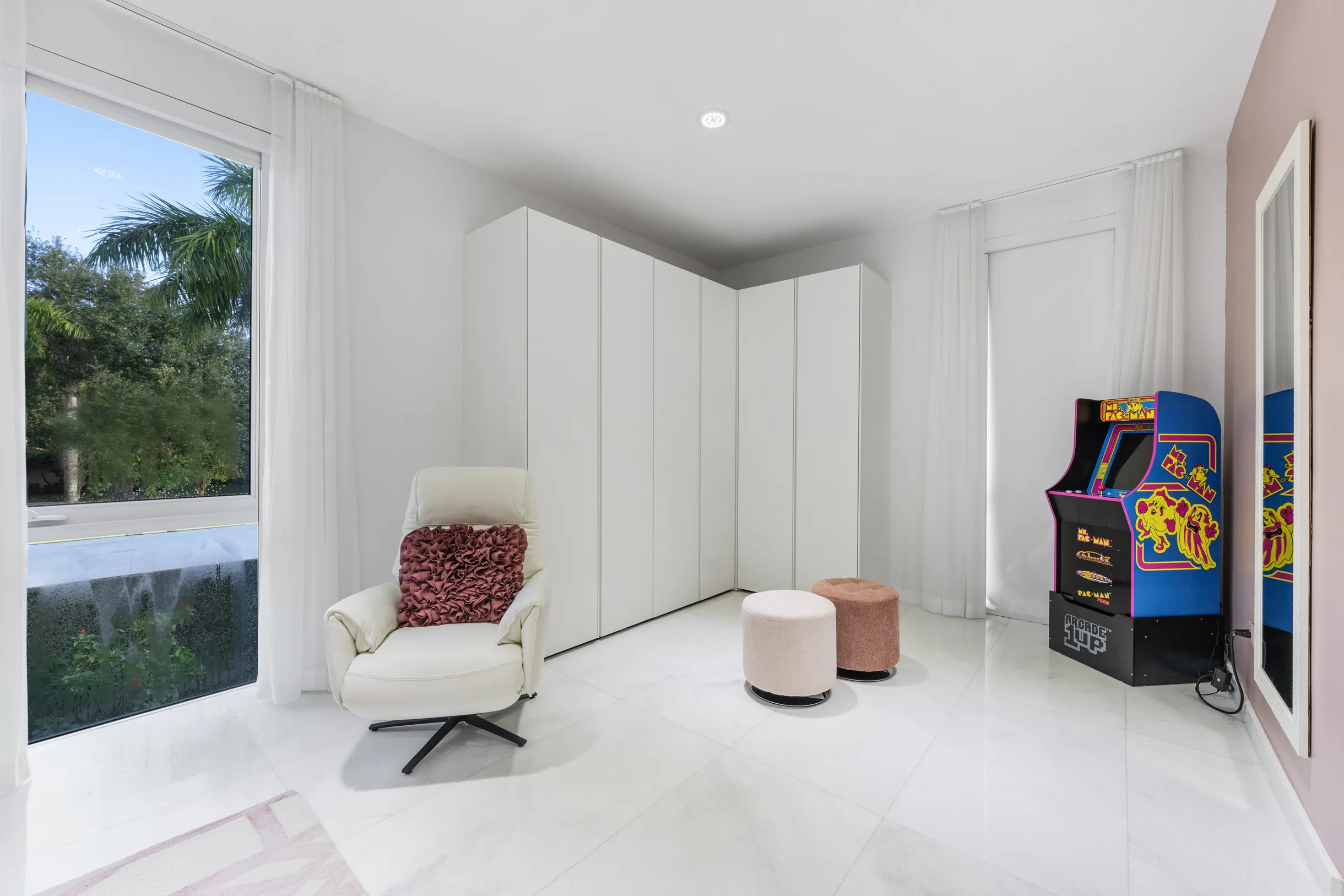 Wander Pinecrest Palms #83