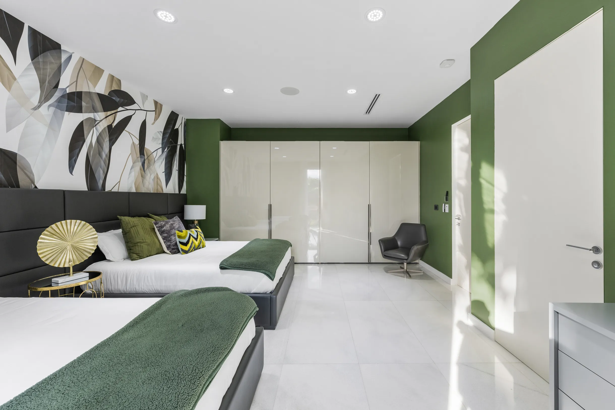 Wander Pinecrest Palms #41