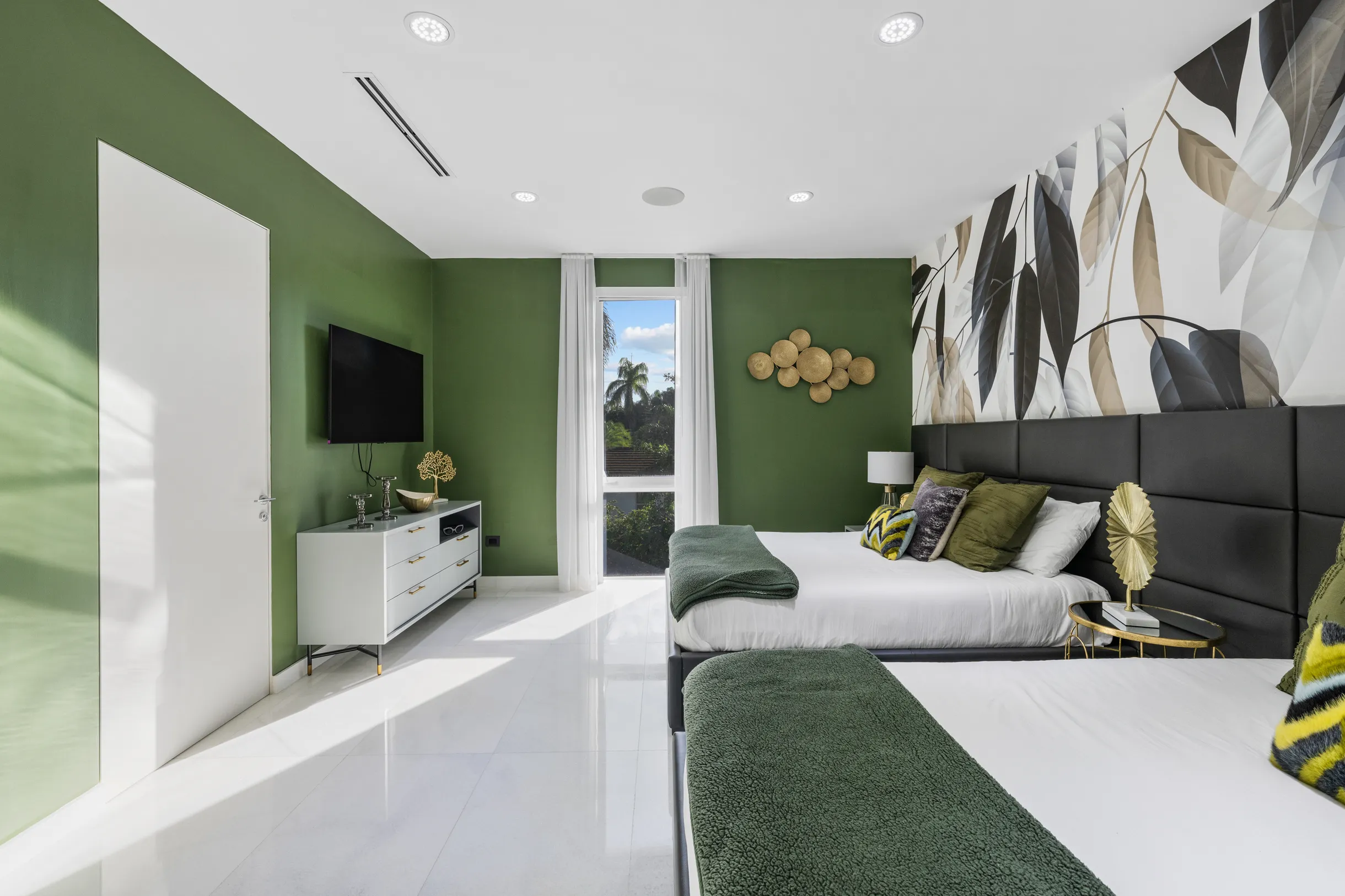 Wander Pinecrest Palms #75