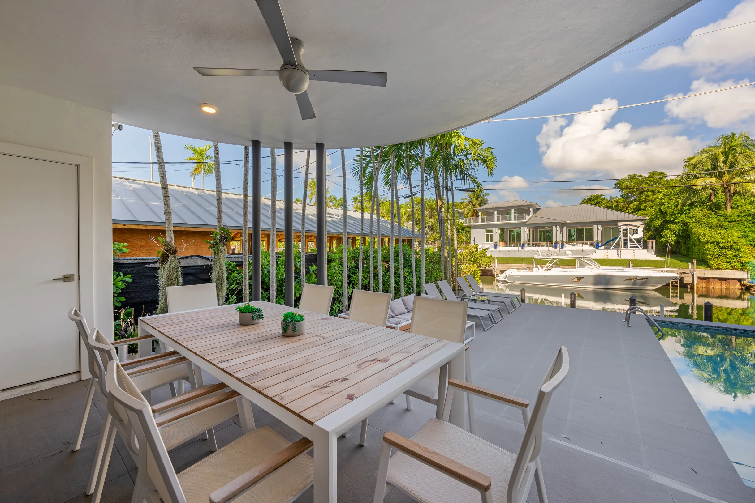 Wander Grove Waterfront #88