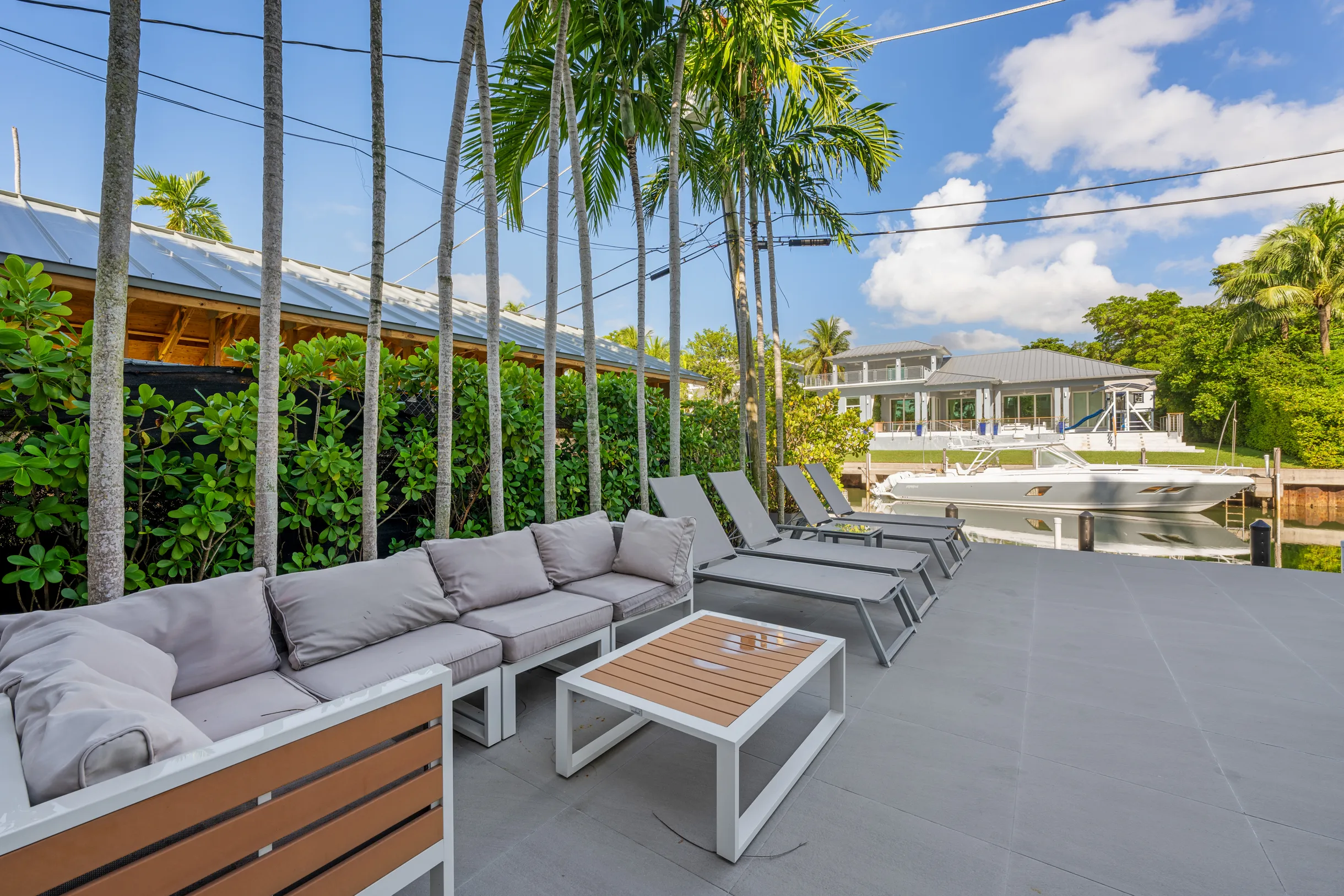 Wander Grove Waterfront #97