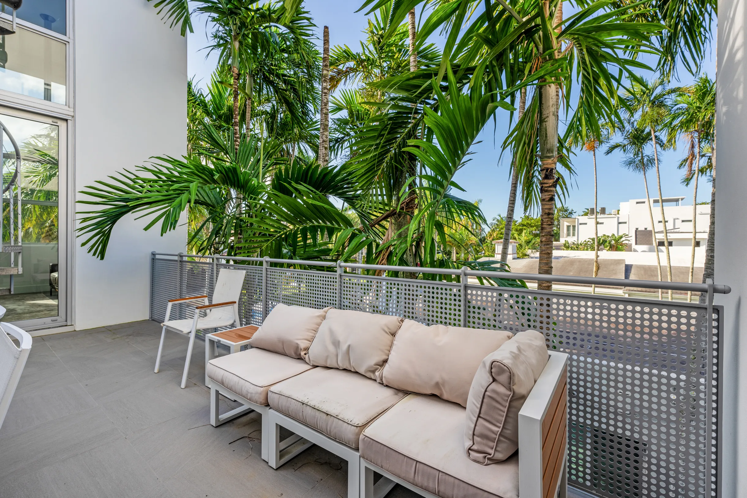 Wander Grove Waterfront #85